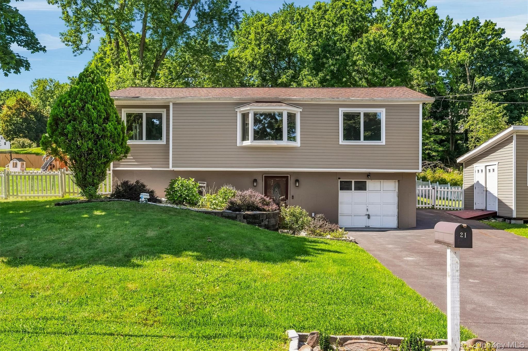 Single Family Trotting Drive Orange County, NY 10918, MLS-1030740-4