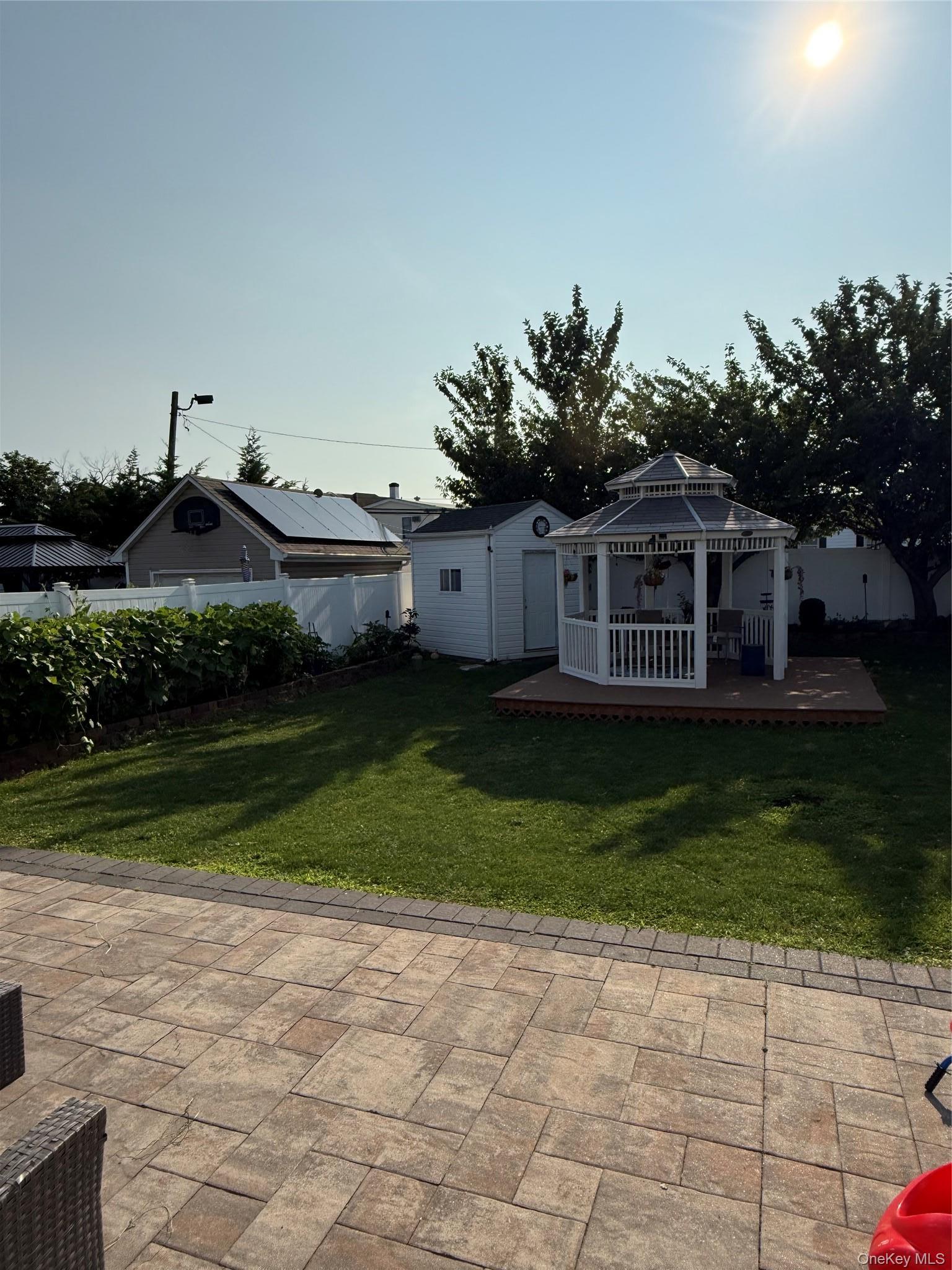 Single Family Franklin Street Nassau County, NY 11010, MLS-1030741-23