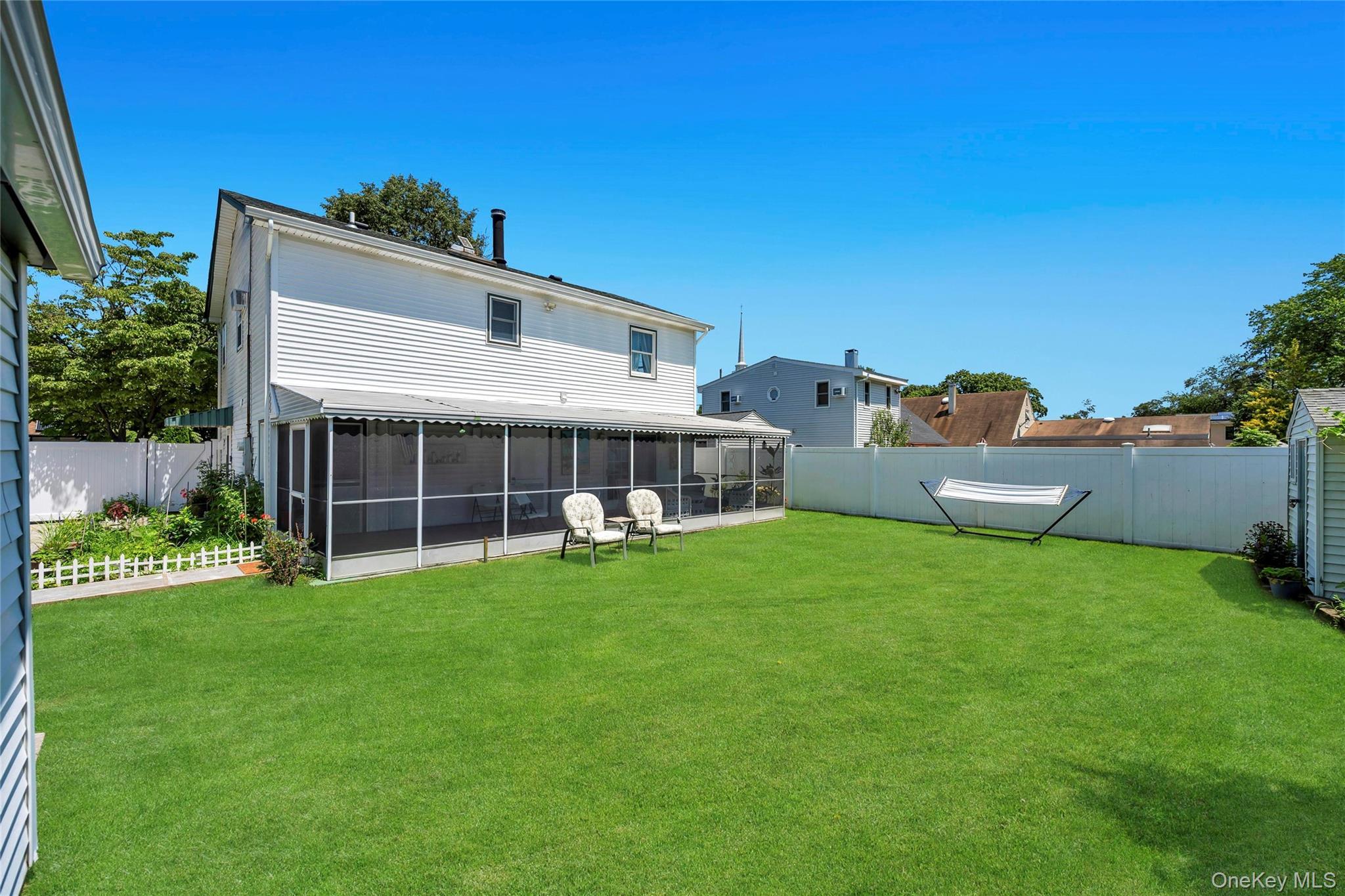Single Family 6th Street Nassau County, NY 11554, MLS-1030759-30