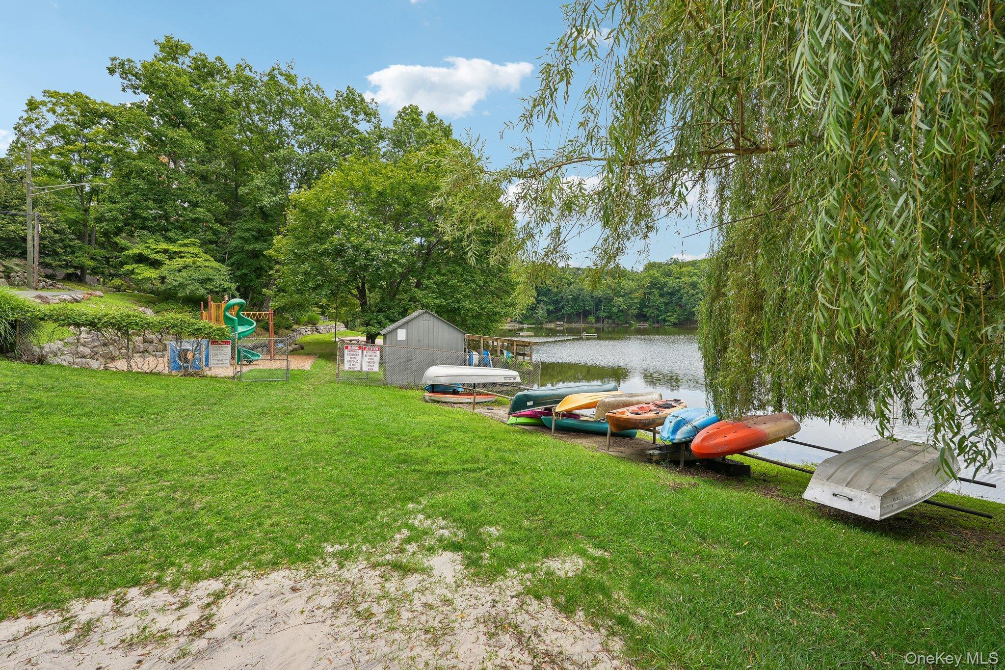 Single Family Lakeview Drive Rockland County, NY 10986, MLS-1030775-40