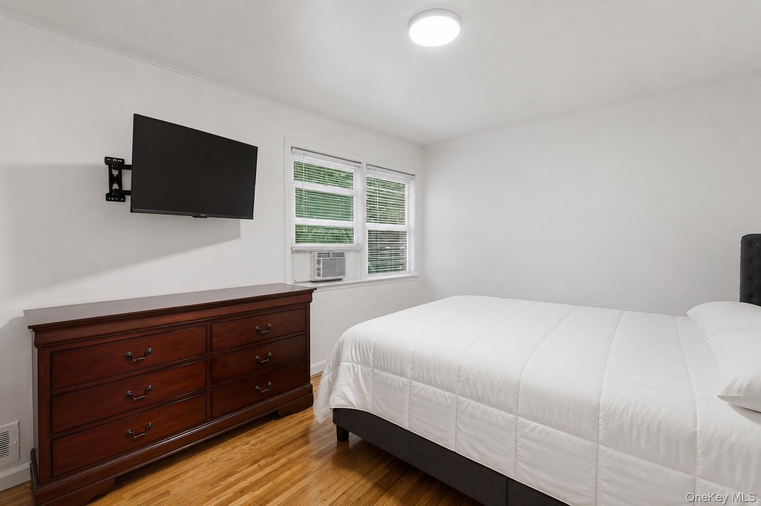 Single Family 222nd Street Queens, NY 11413, MLS-1030809-11