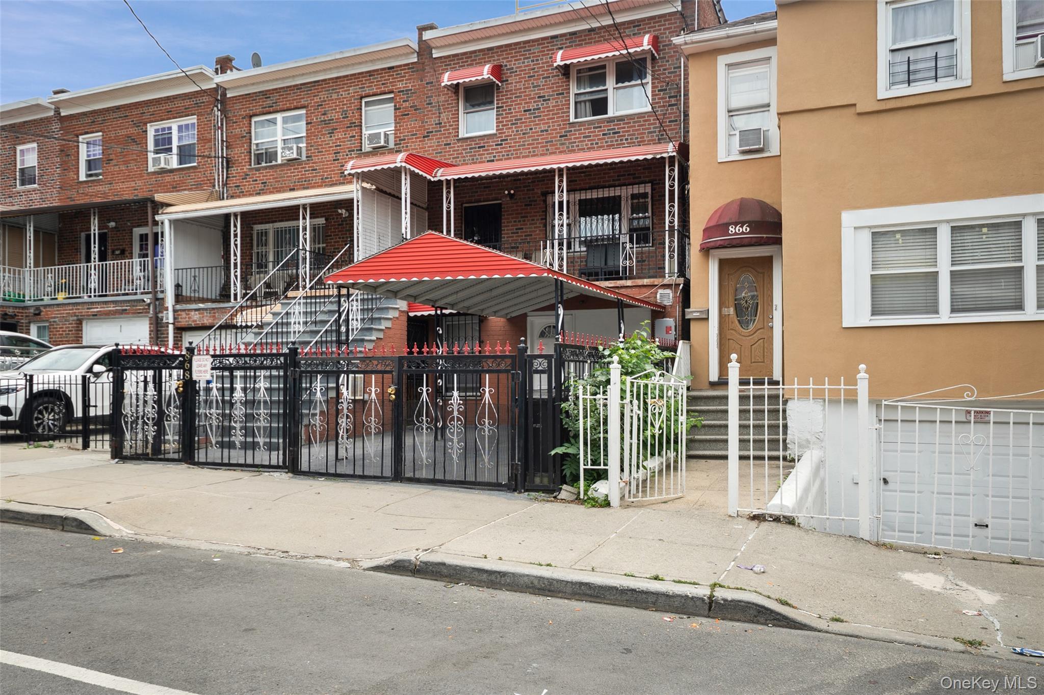 Single Family E 216th Street Bronx, NY 10467, MLS-1030810-2