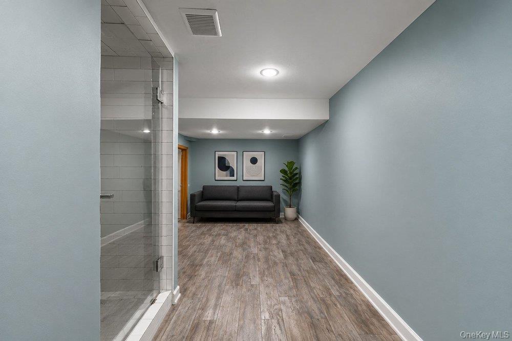 Single Family E 216th Street Bronx, NY 10467, MLS-1030810-22