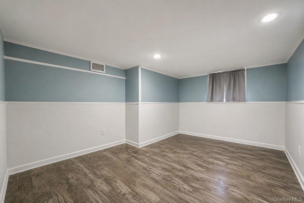 Single Family E 216th Street Bronx, NY 10467, MLS-1030810-24
