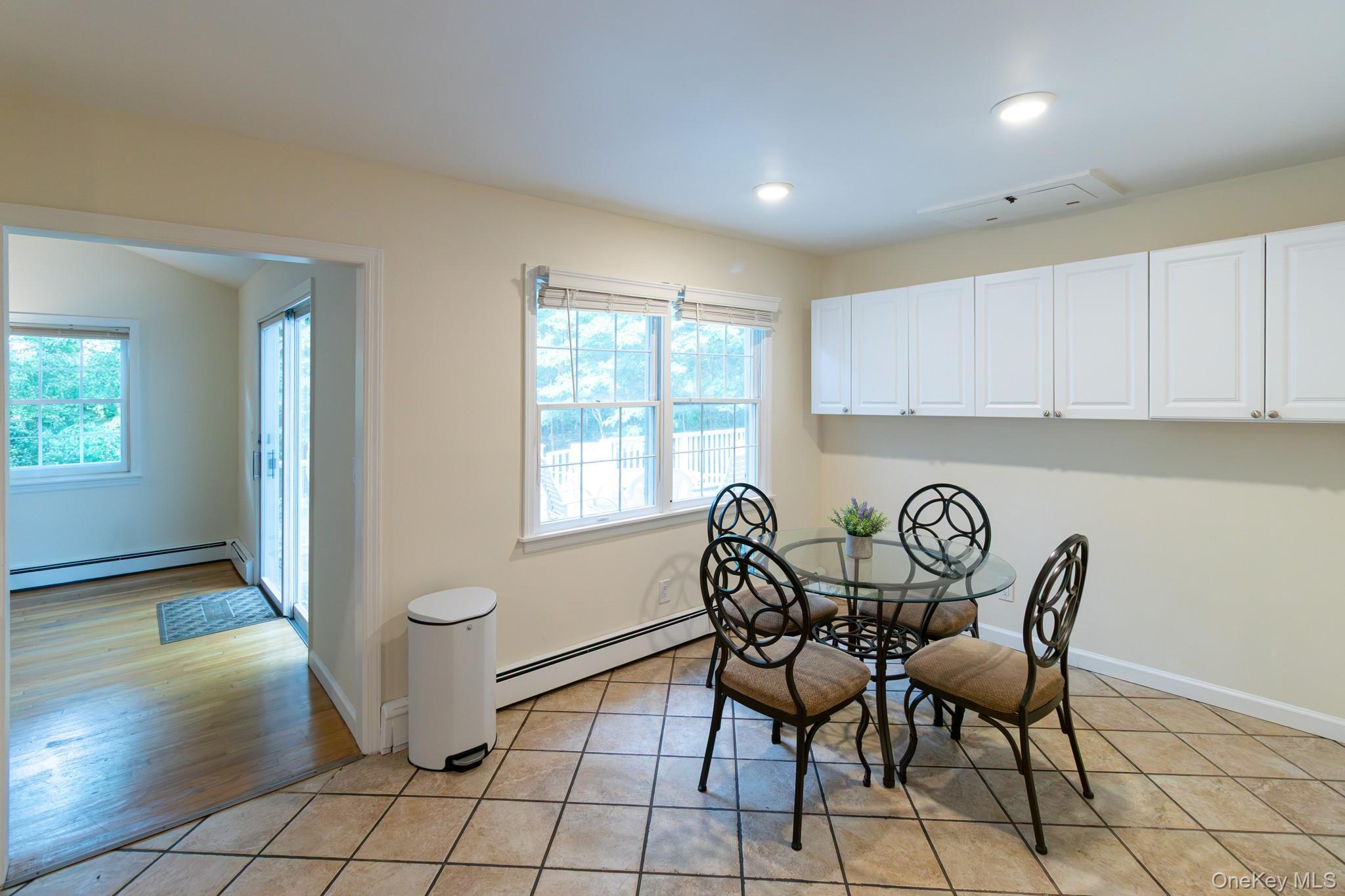 Single Family Laurelwood Drive  Suffolk County, NY 11948, MLS-1030811-5