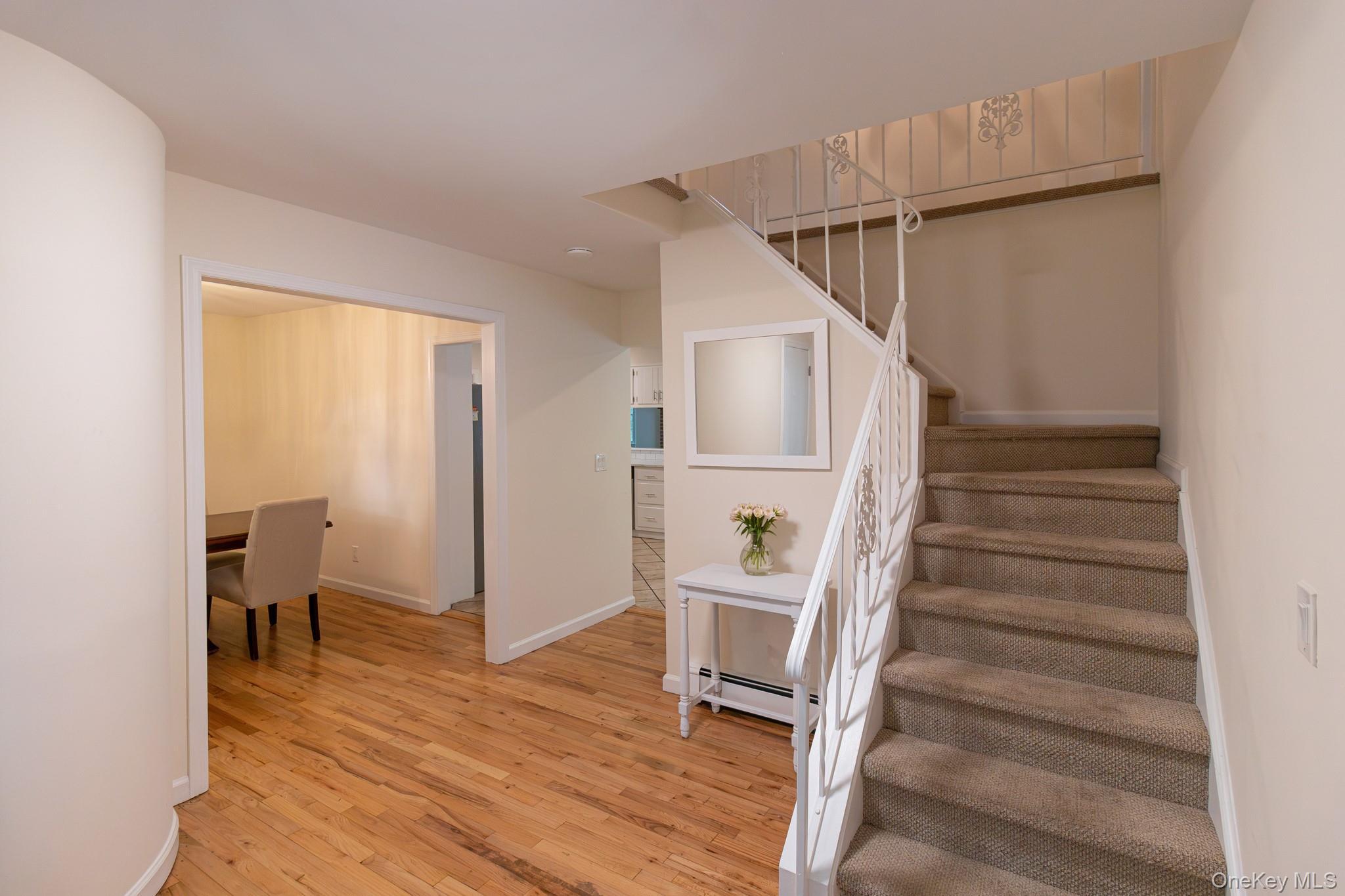 Single Family Laurelwood Drive  Suffolk County, NY 11948, MLS-1030811-7