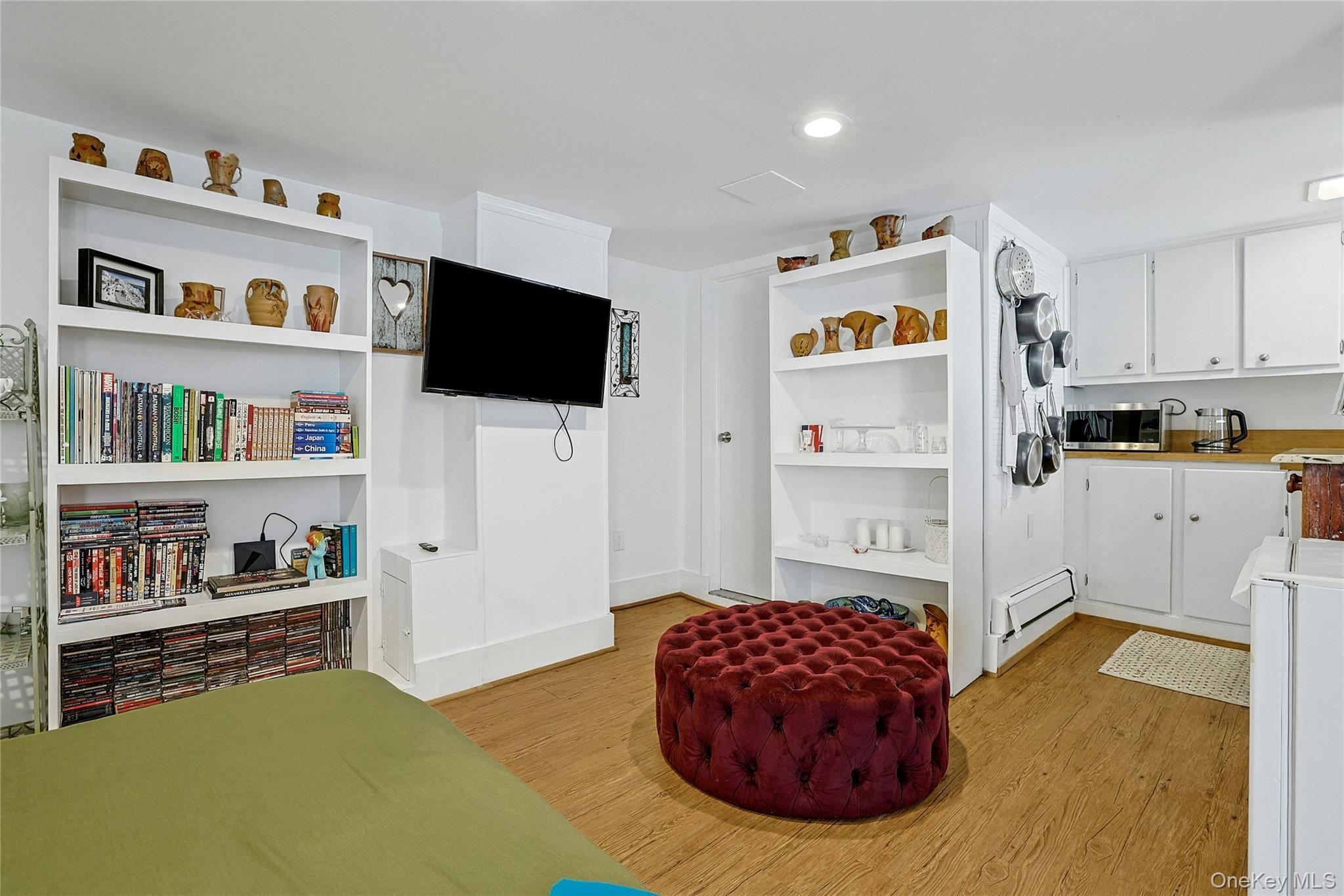 Single Family Chestnut Street Westchester County, NY 10573, MLS-1030826-24