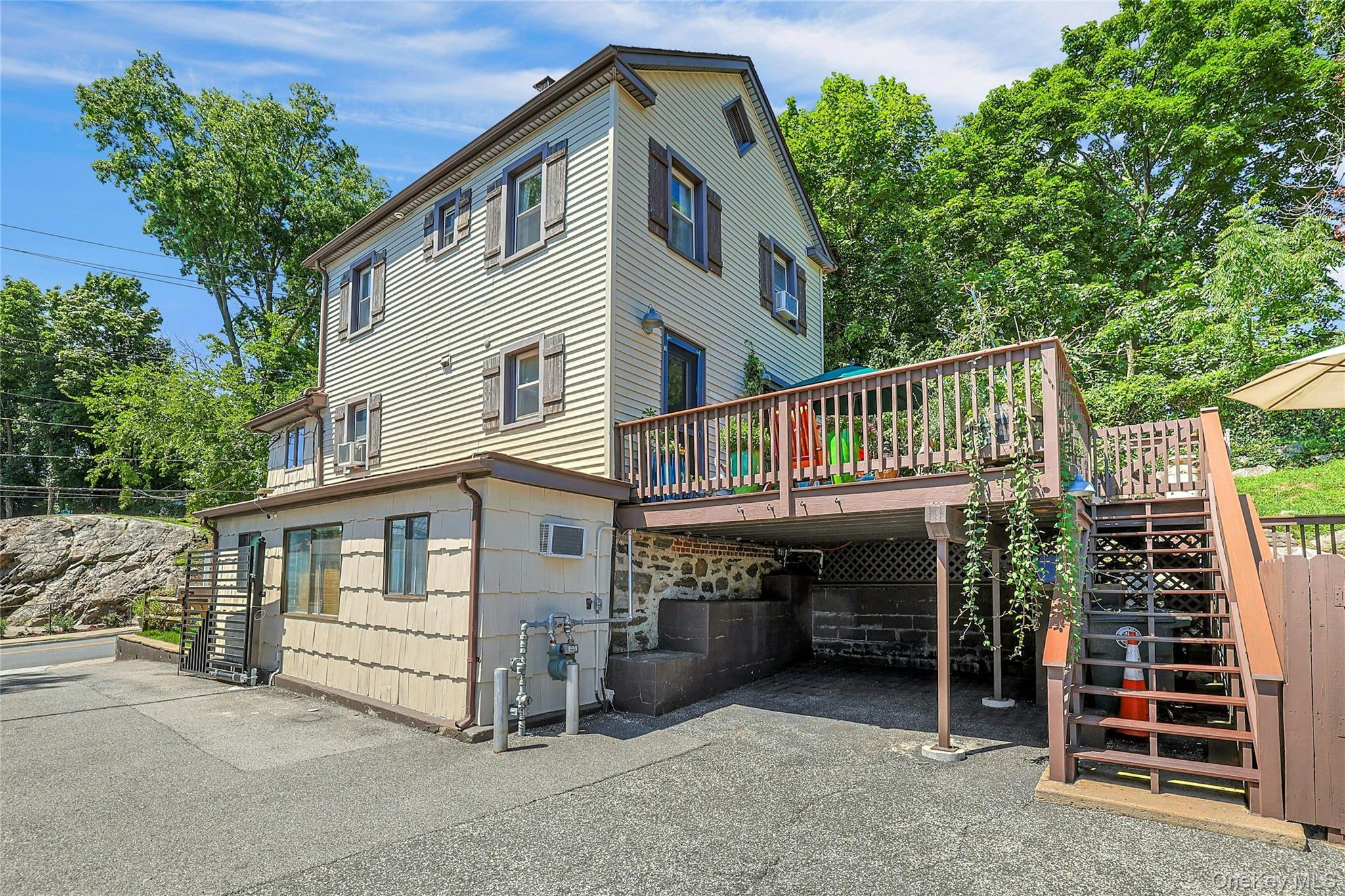 Single Family Chestnut Street Westchester County, NY 10573, MLS-1030826-33