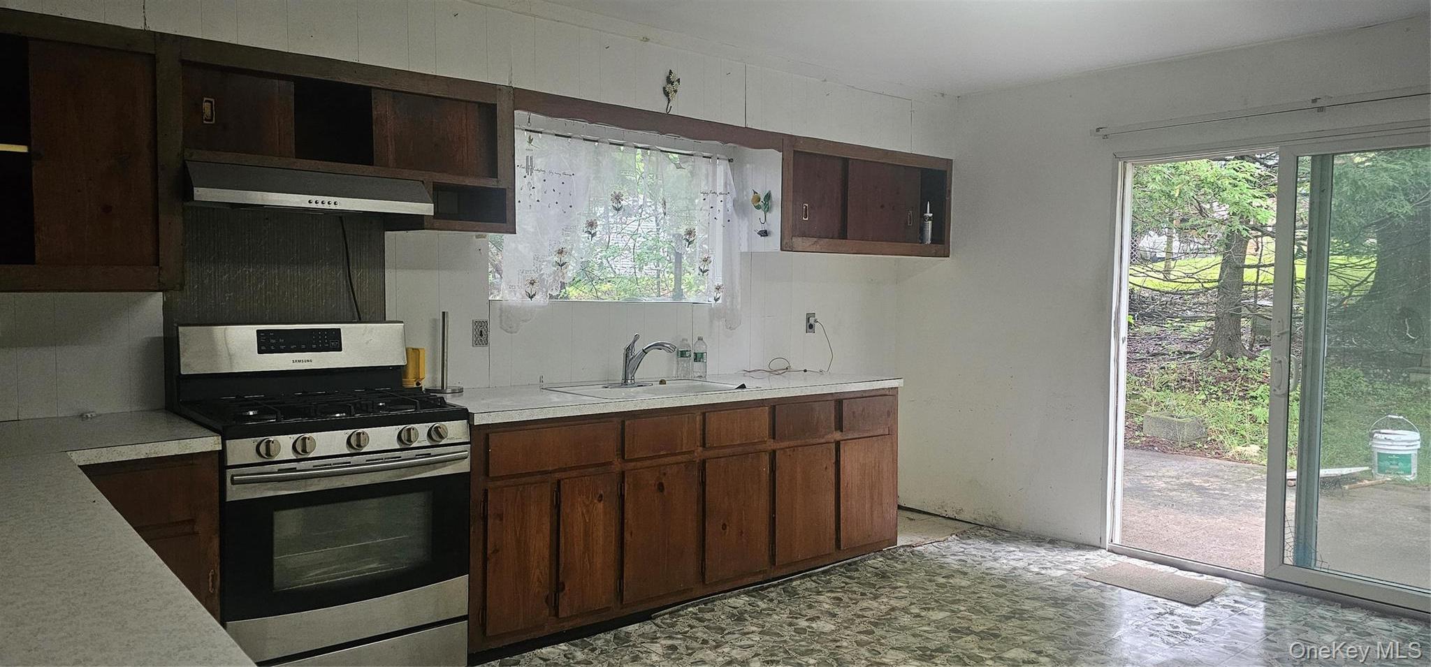 Single Family W Delaware Place Sullivan County, NY 12720, MLS-1030860-15