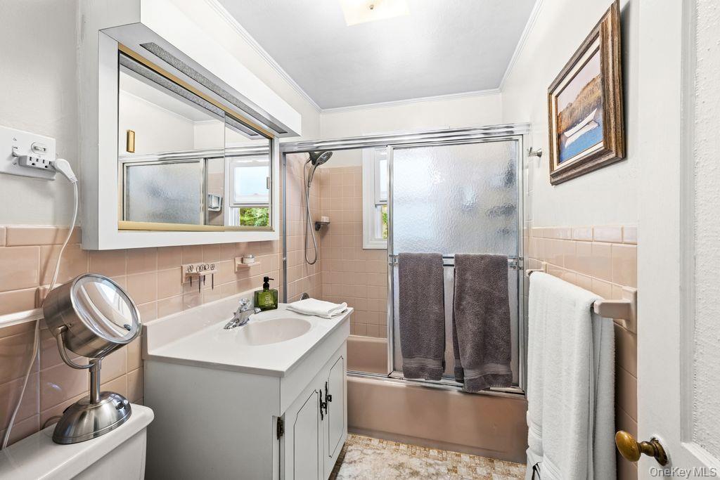 Single Family Old Bridge Road  Suffolk County, NY 11768, MLS-1030862-17