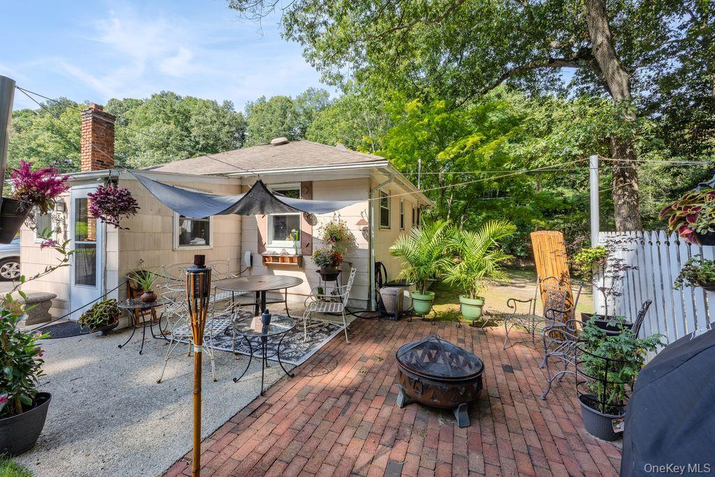 Single Family Old Bridge Road  Suffolk County, NY 11768, MLS-1030862-24