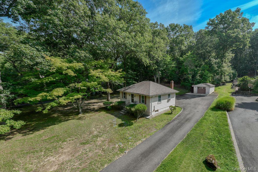 Single Family Old Bridge Road  Suffolk County, NY 11768, MLS-1030862-32