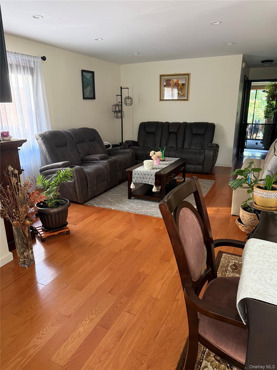 Single Family 69th Avenue Queens, NY 11379, MLS-1030884-7