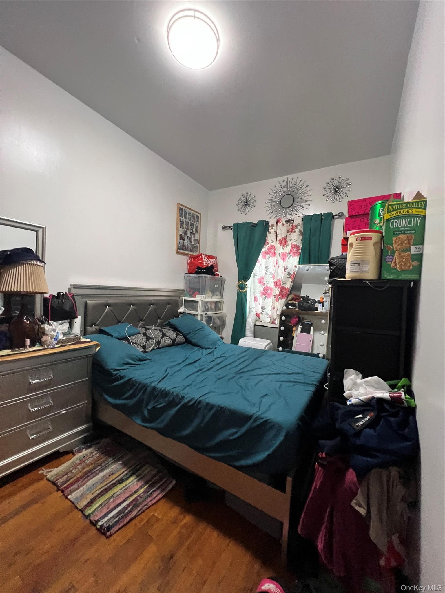 Single Family Elsmere Place Bronx, NY 10460, MLS-1030899-13