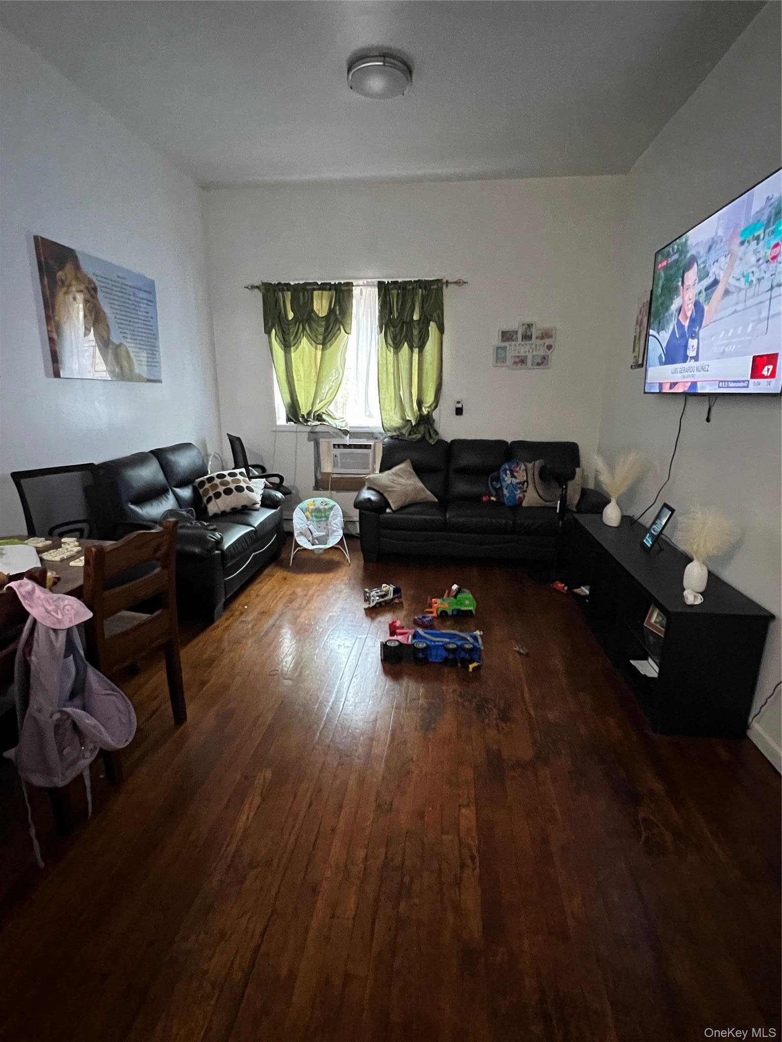 Single Family Elsmere Place Bronx, NY 10460, MLS-1030899-3