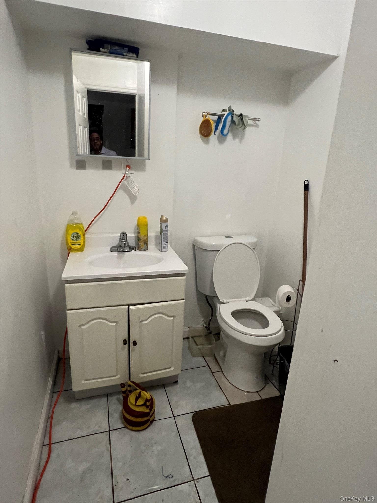 Single Family Elsmere Place Bronx, NY 10460, MLS-1030899-30