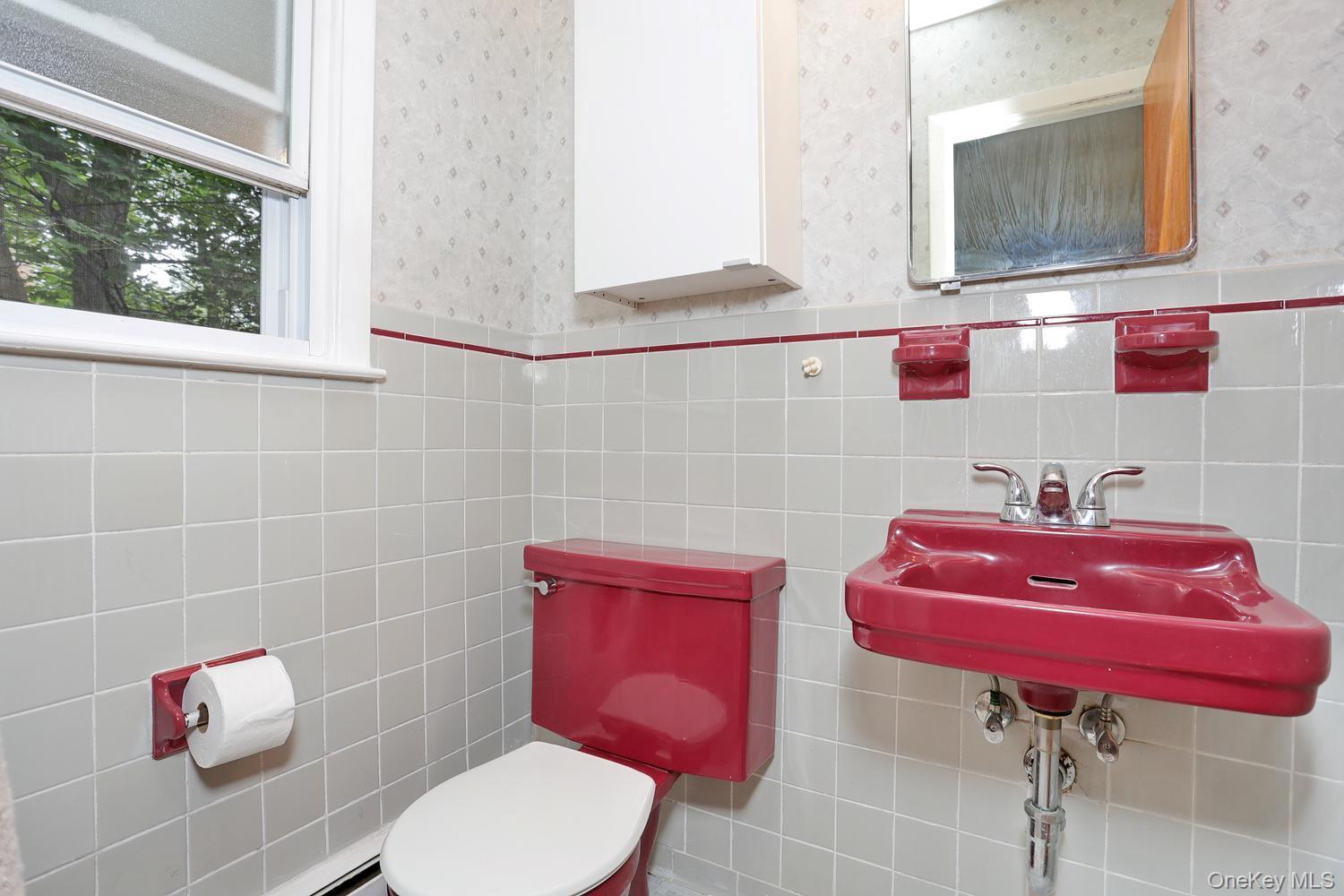Single Family Pascack Road Rockland County, NY 10965, MLS-1030909-15