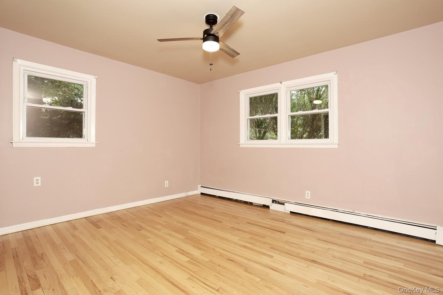 Single Family Pascack Road Rockland County, NY 10965, MLS-1030909-16