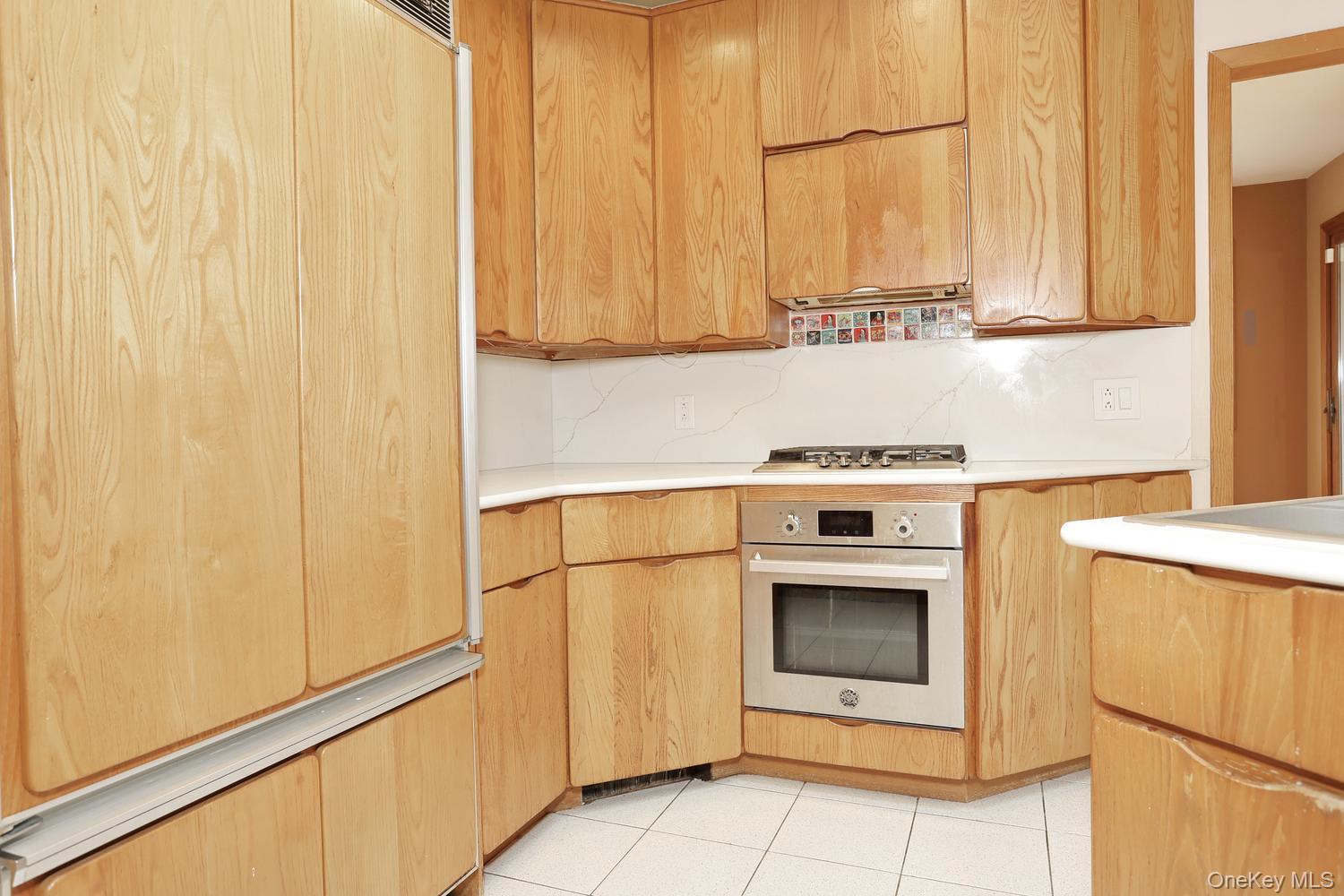 Single Family Pascack Road Rockland County, NY 10965, MLS-1030909-9