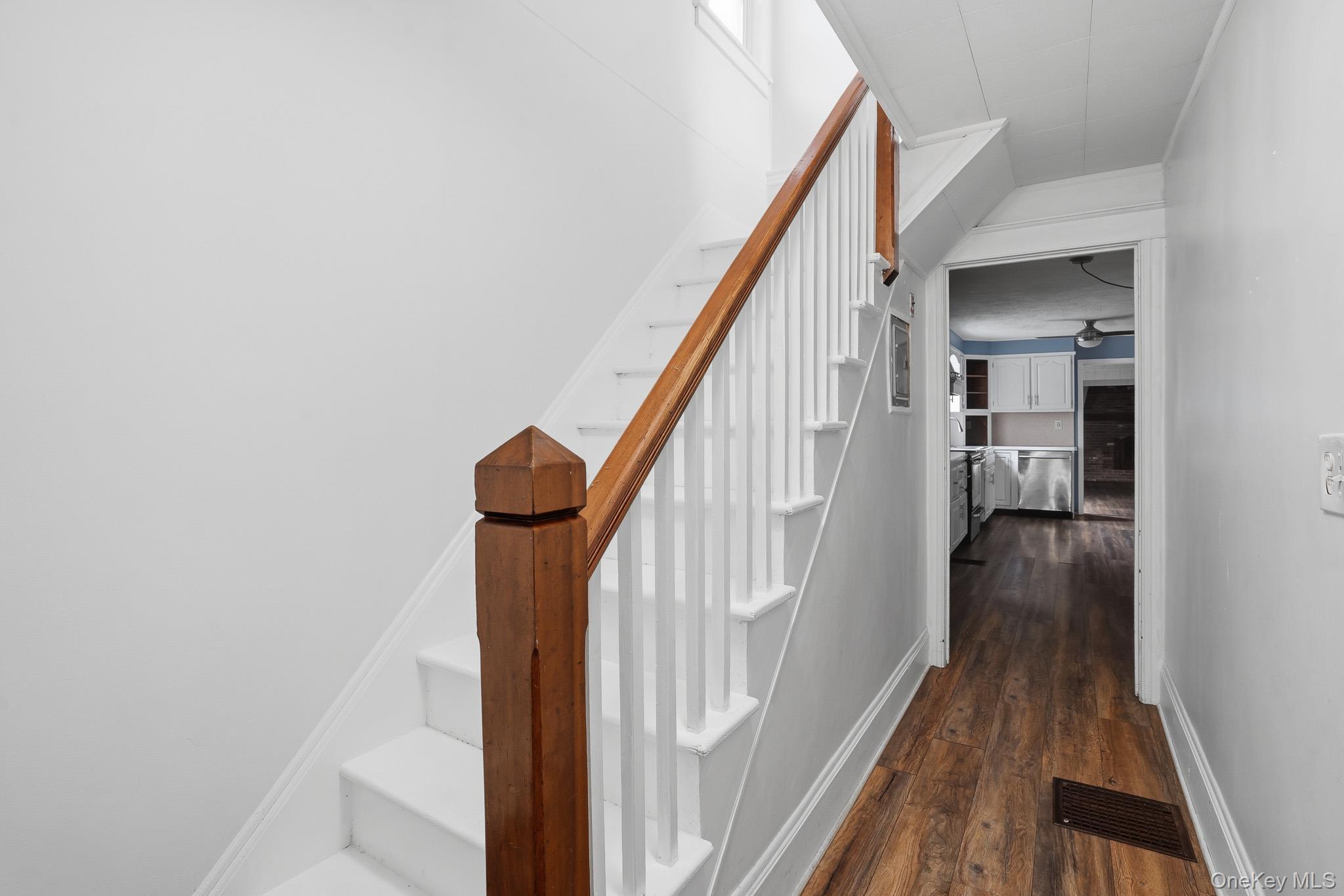 Single Family Kent Avenue  Dutchess County, NY 12603, MLS-1030910-15