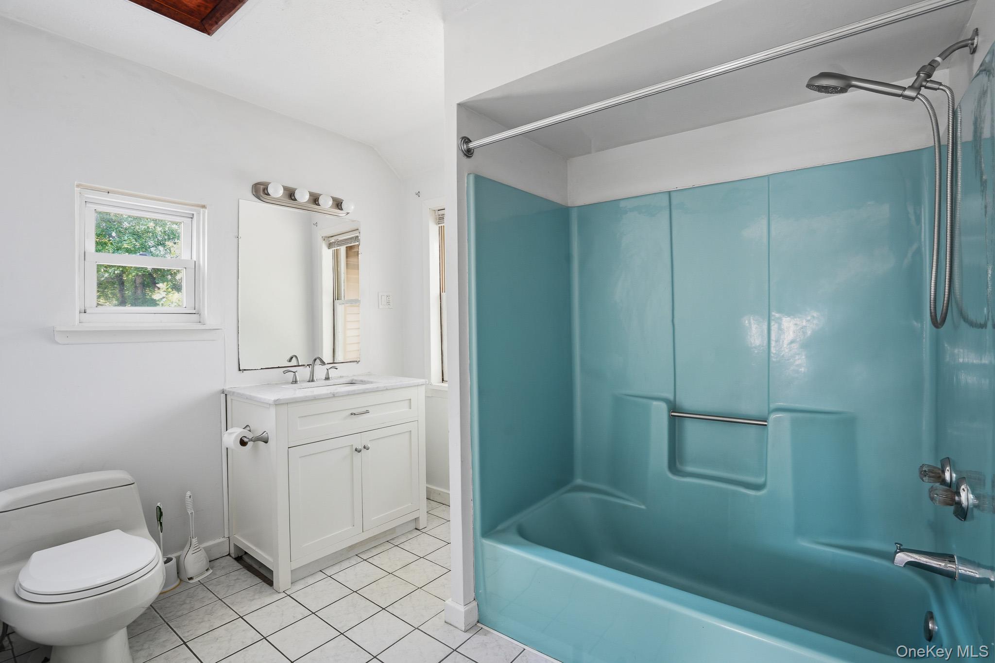 Single Family Kent Avenue  Dutchess County, NY 12603, MLS-1030910-17