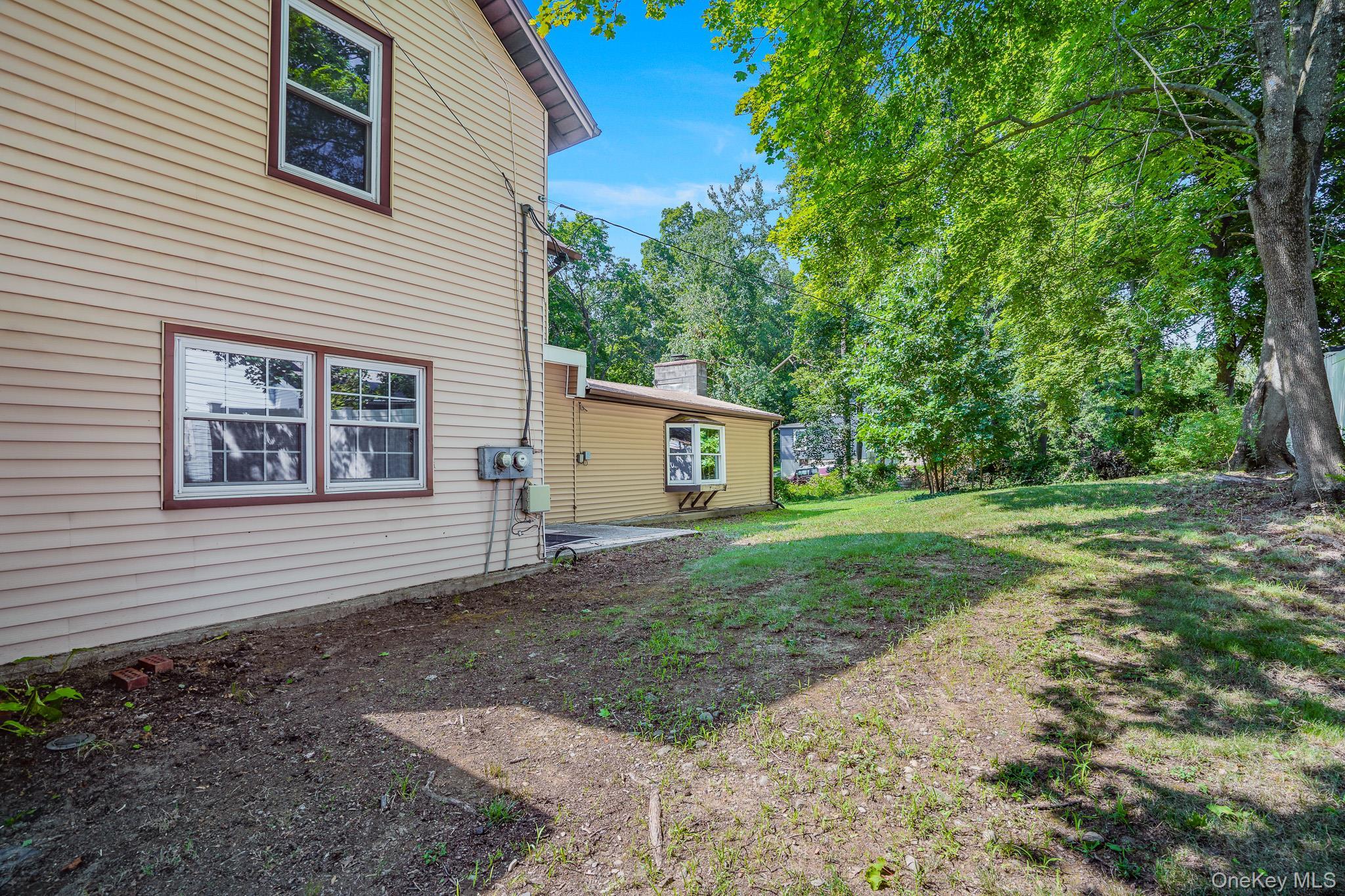 Single Family Kent Avenue  Dutchess County, NY 12603, MLS-1030910-28