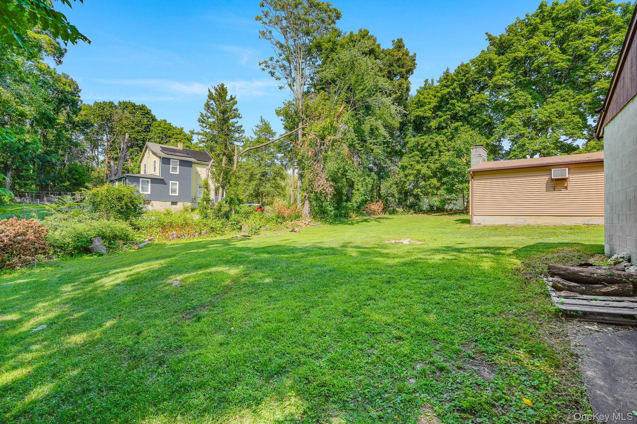 Single Family Kent Avenue  Dutchess County, NY 12603, MLS-1030910-31
