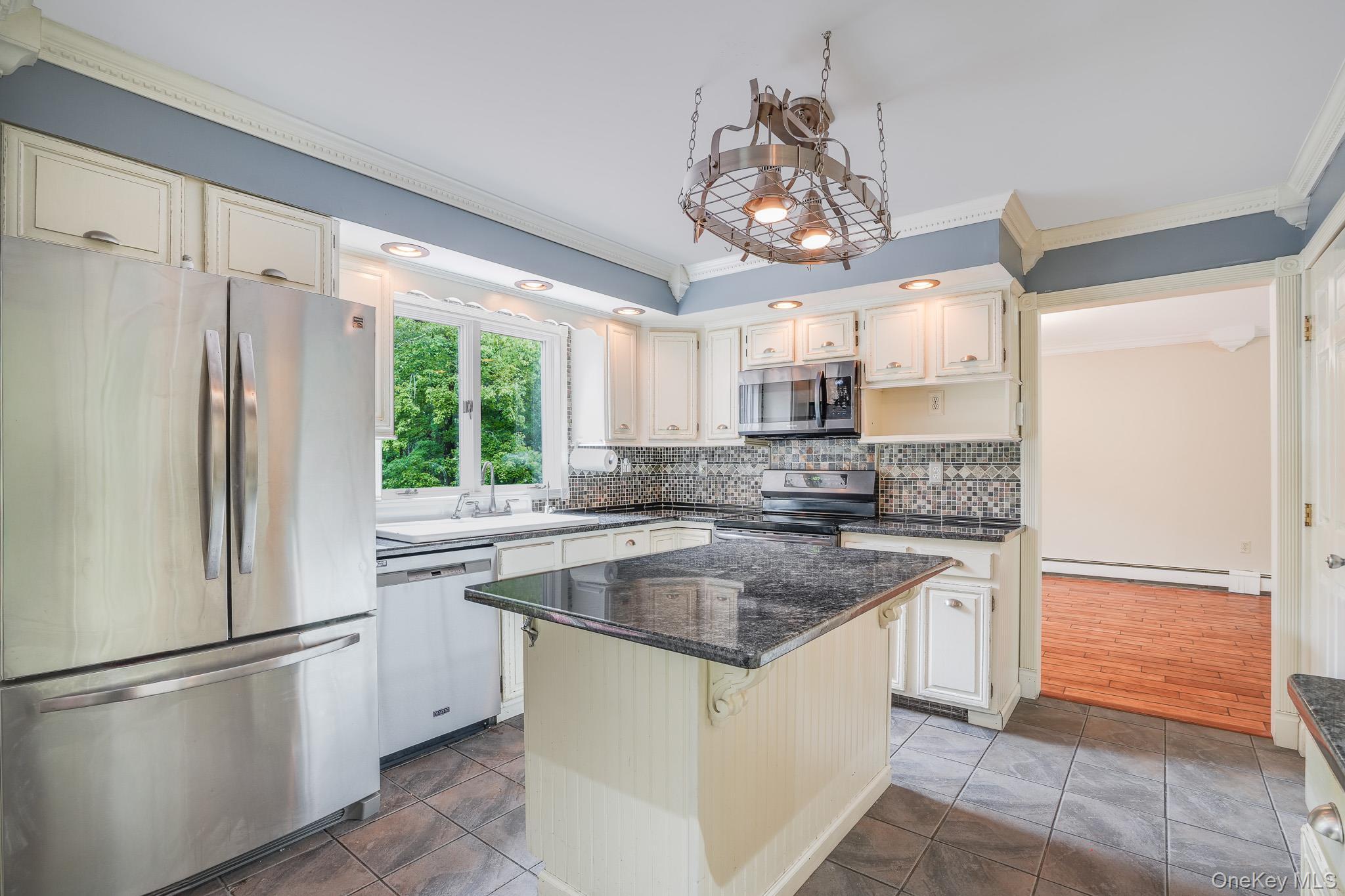 Single Family Bowe Lane Dutchess County, NY 12540, MLS-1030911-13