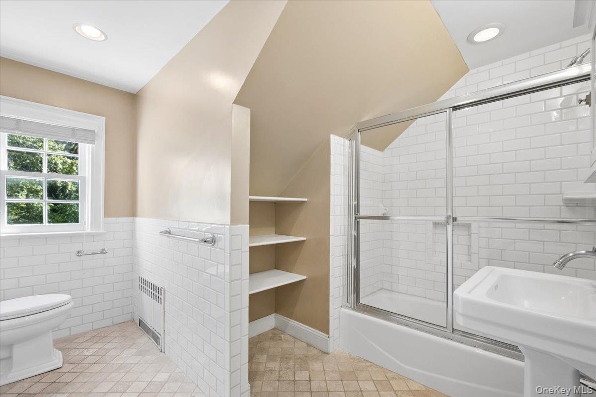 Single Family Beechmont Drive Westchester County, NY 10804, MLS-1030915-23