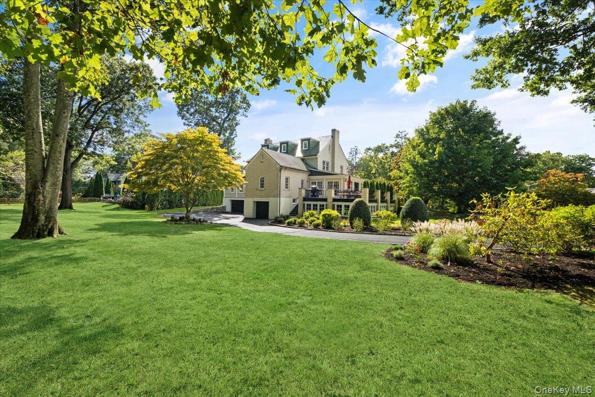 Single Family Beechmont Drive Westchester County, NY 10804, MLS-1030915-32