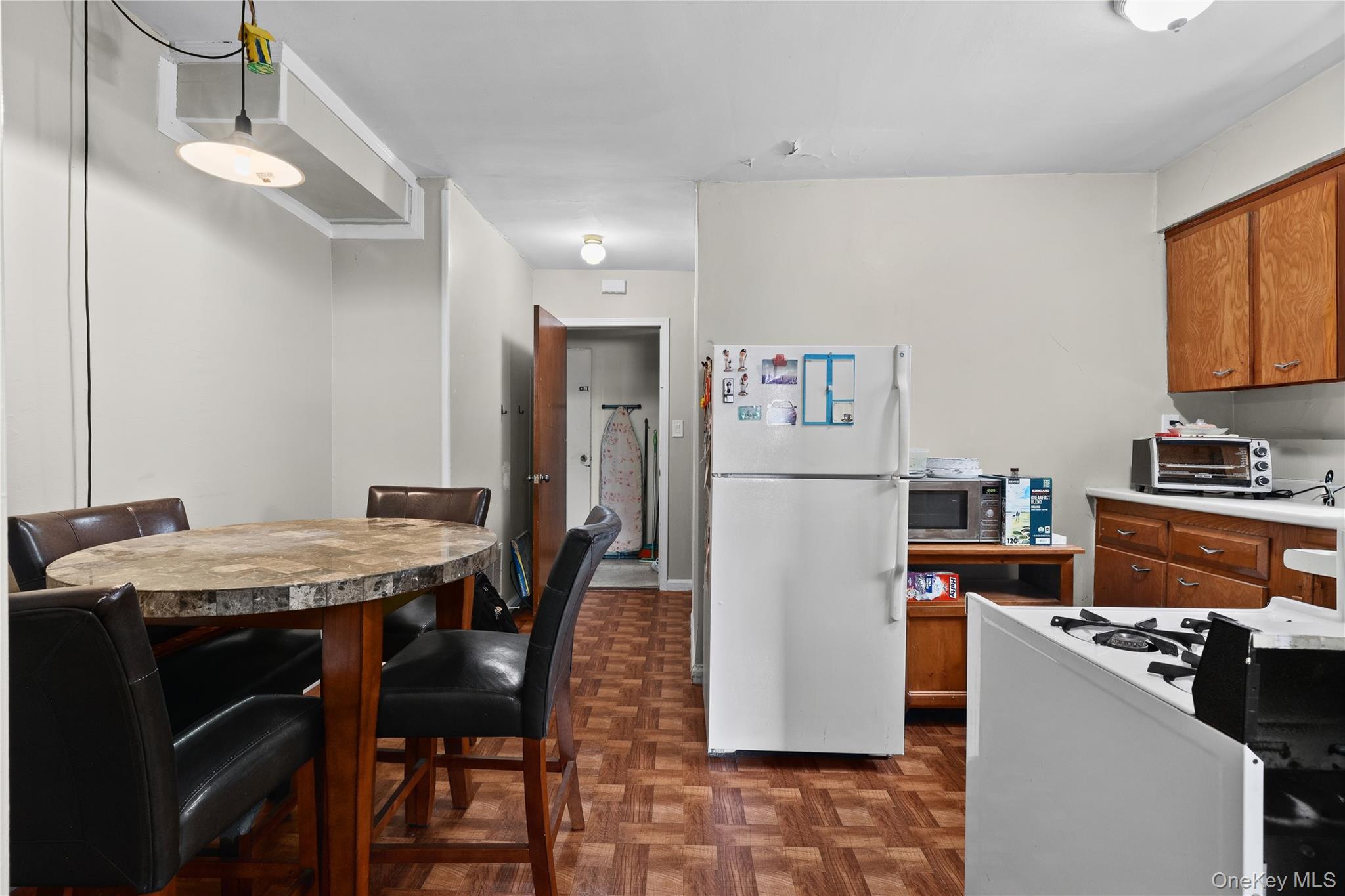 Single Family Griswold Avenue Bronx, NY 10465, MLS-1030927-26