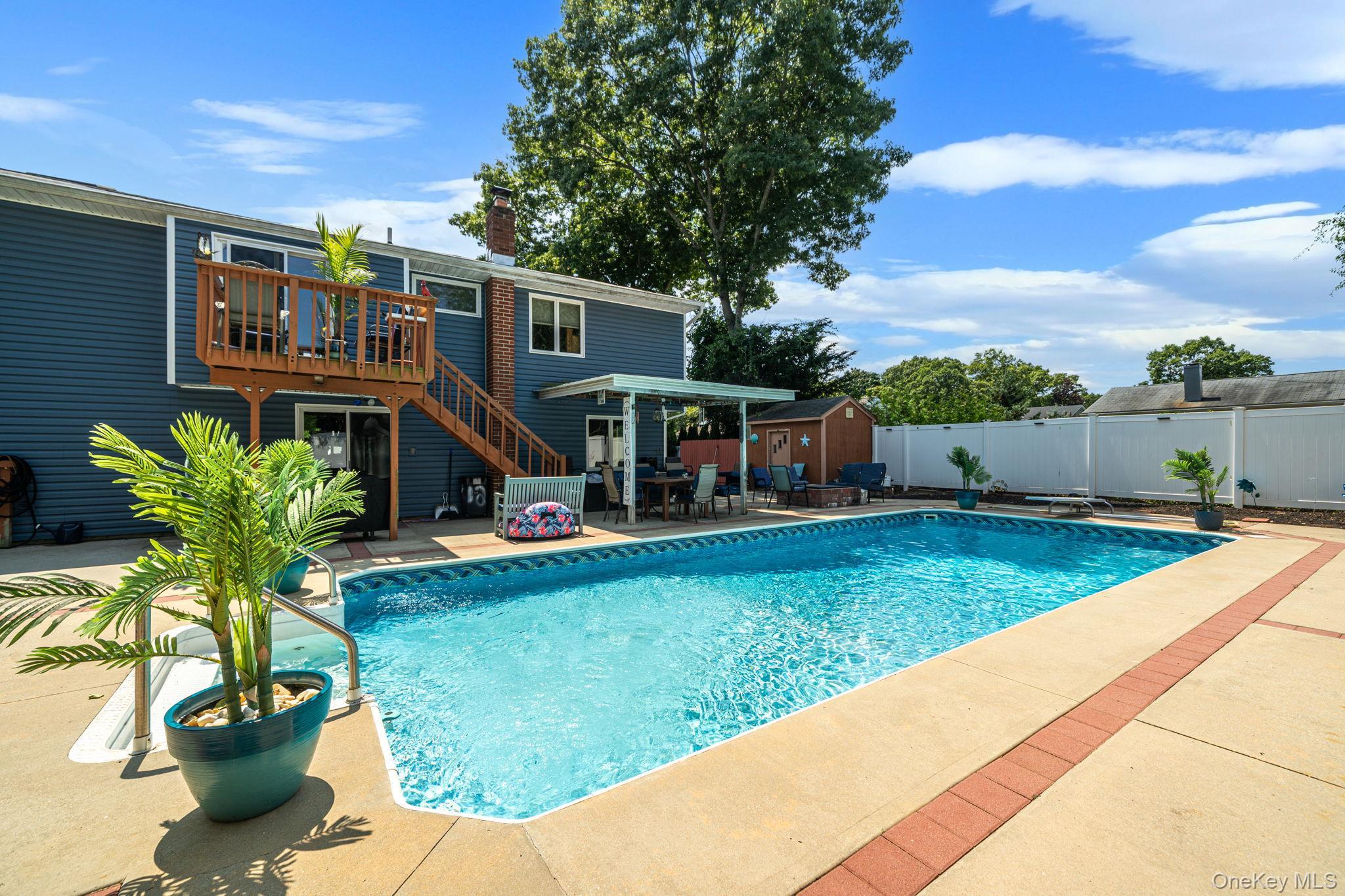 Single Family Fannie Drive  Suffolk County, NY 11738, MLS-1030936-29