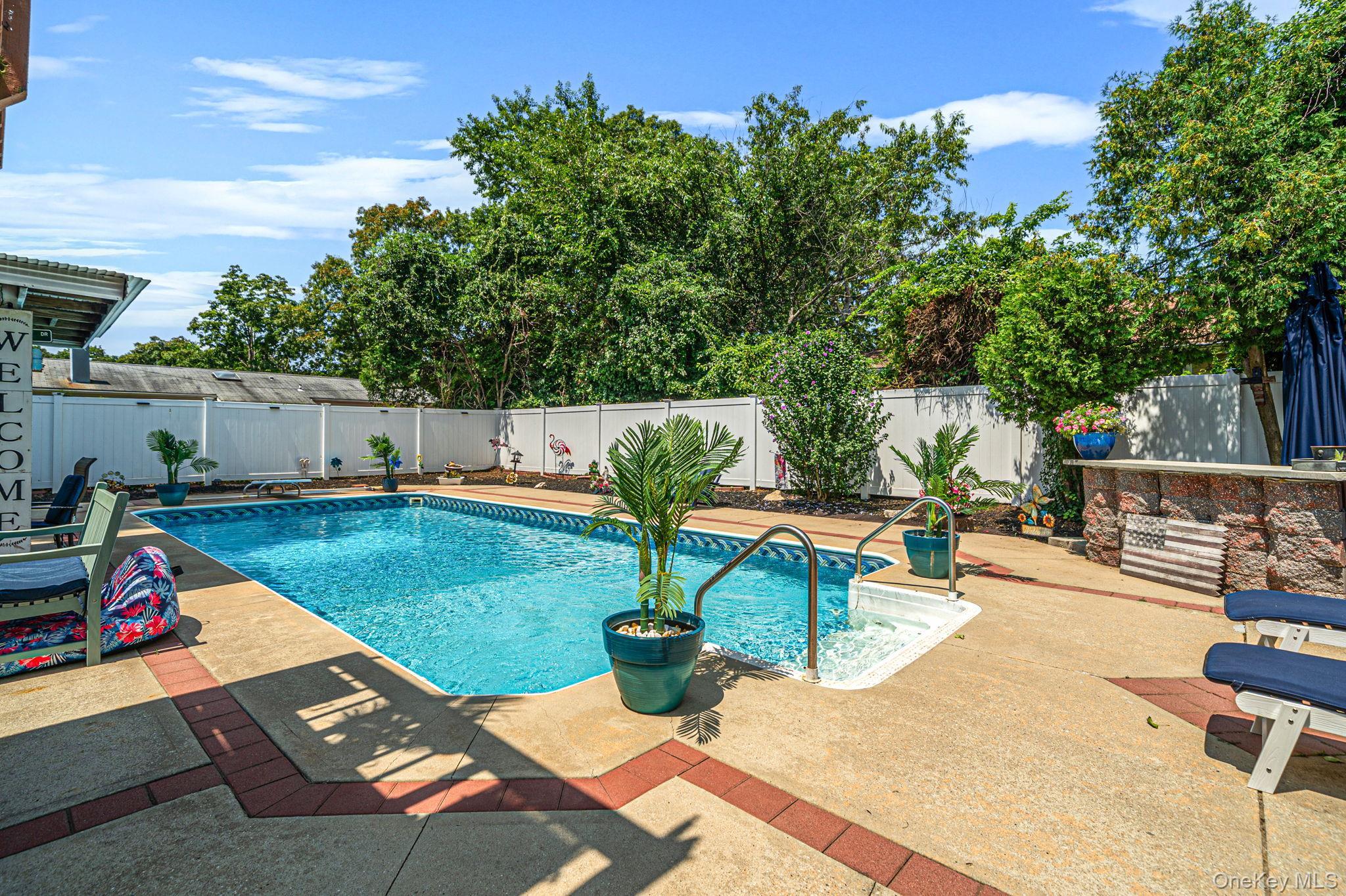 Single Family Fannie Drive  Suffolk County, NY 11738, MLS-1030936-30