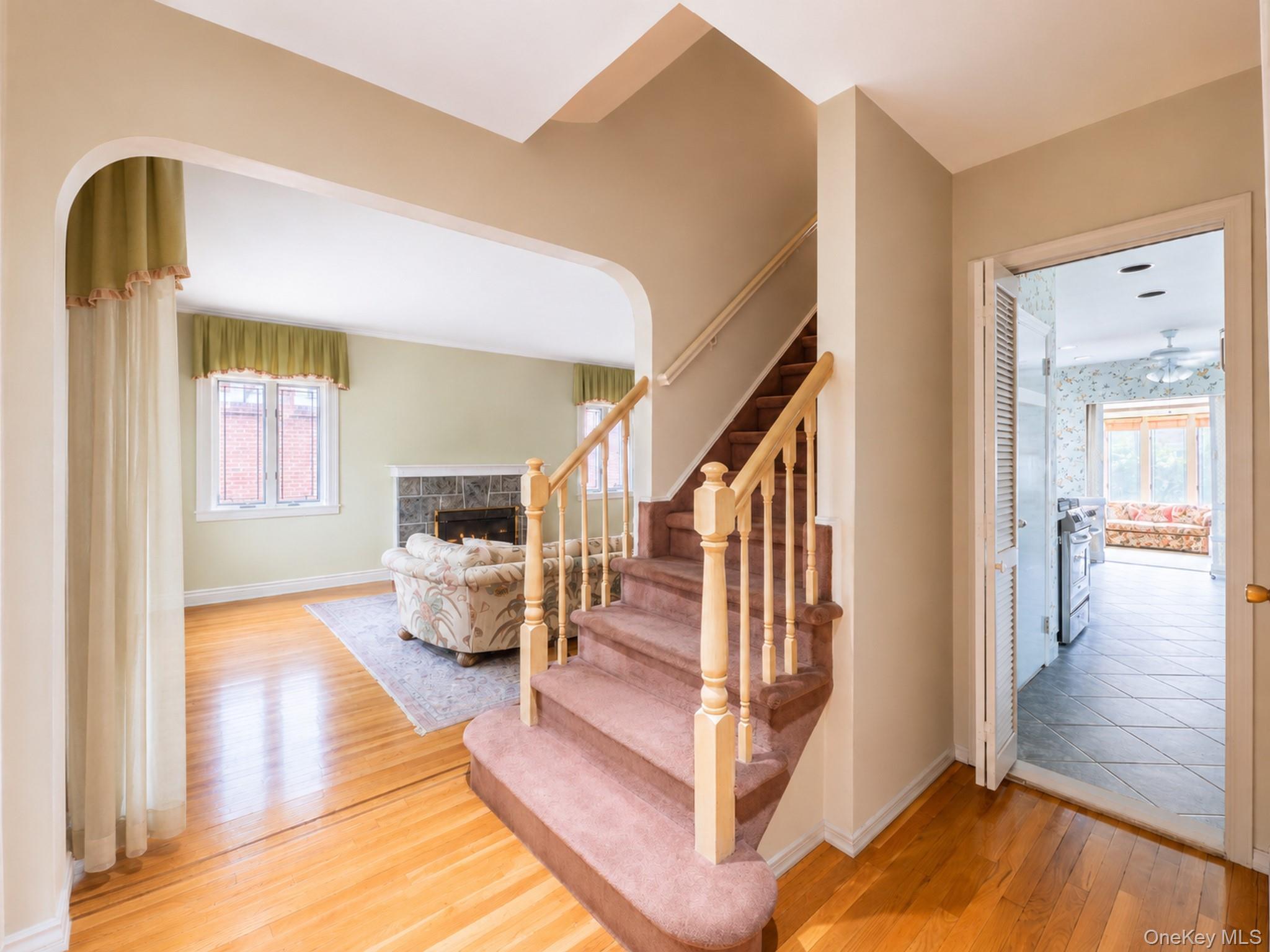 Single Family 176th Street  Queens, NY 11366, MLS-1030937-11