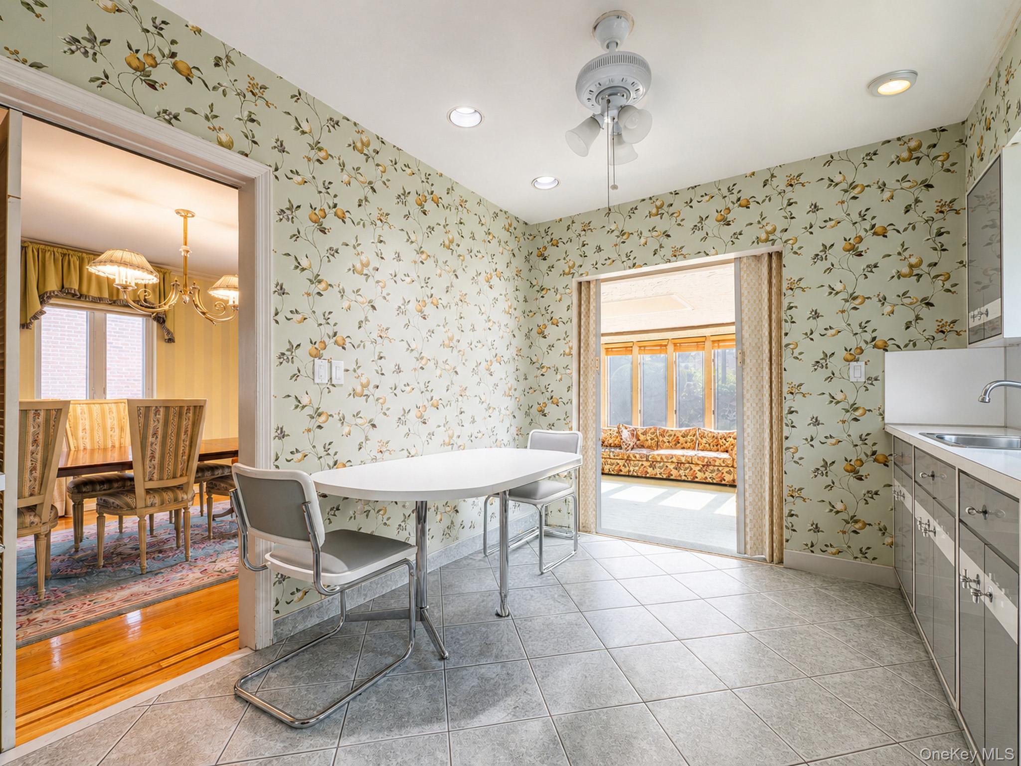 Single Family 176th Street  Queens, NY 11366, MLS-1030937-19