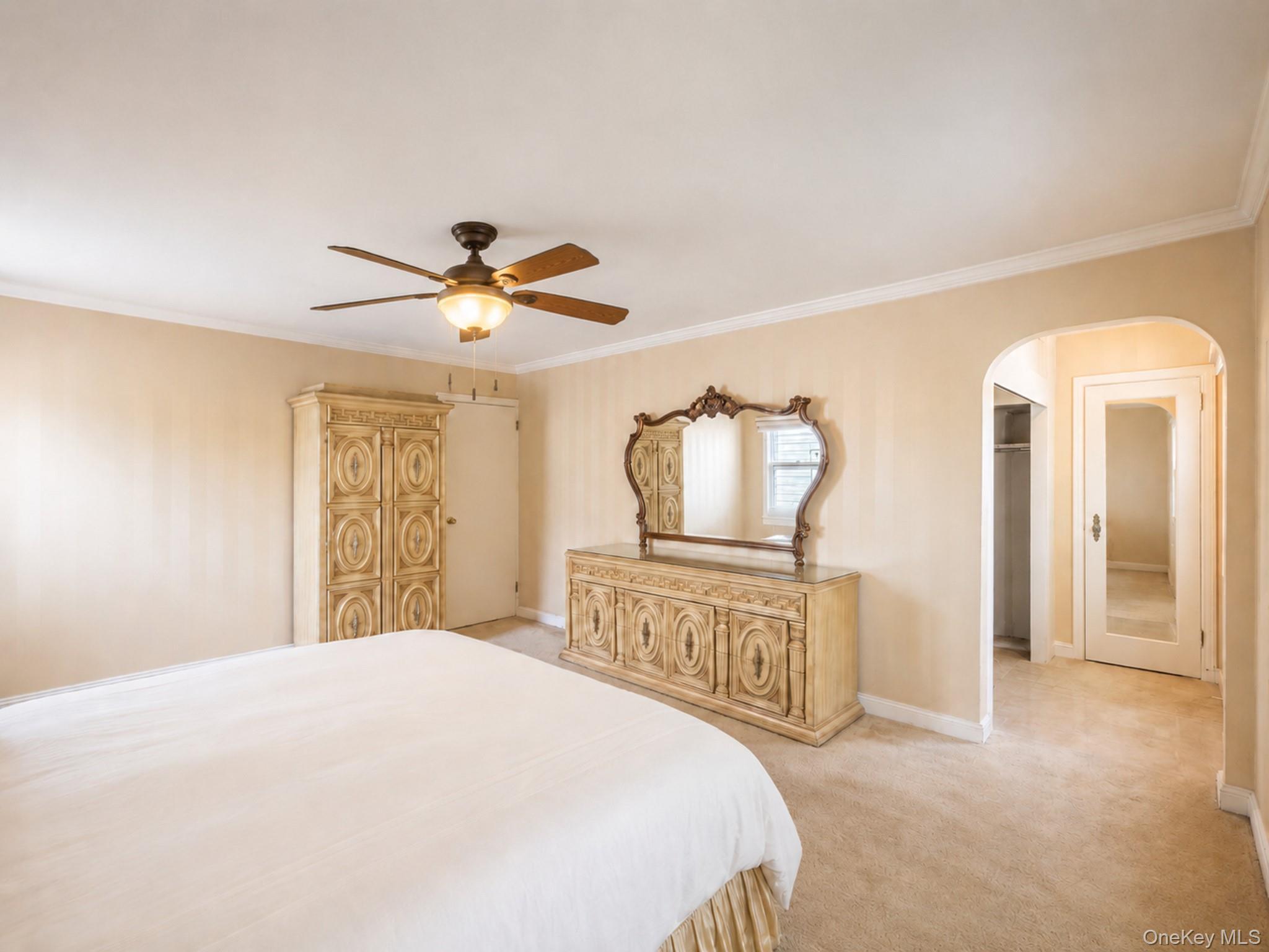 Single Family 176th Street  Queens, NY 11366, MLS-1030937-24