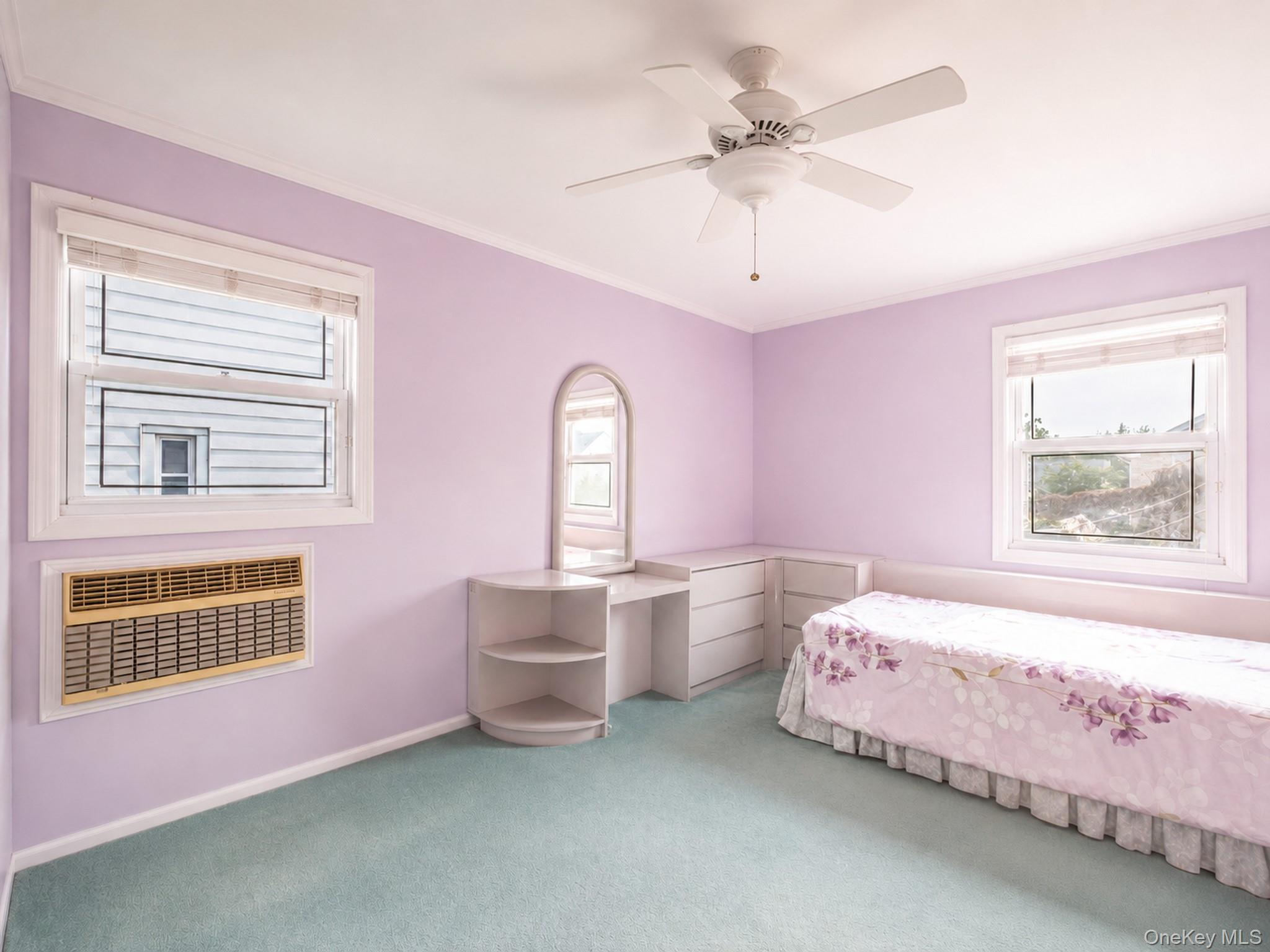 Single Family 176th Street  Queens, NY 11366, MLS-1030937-26