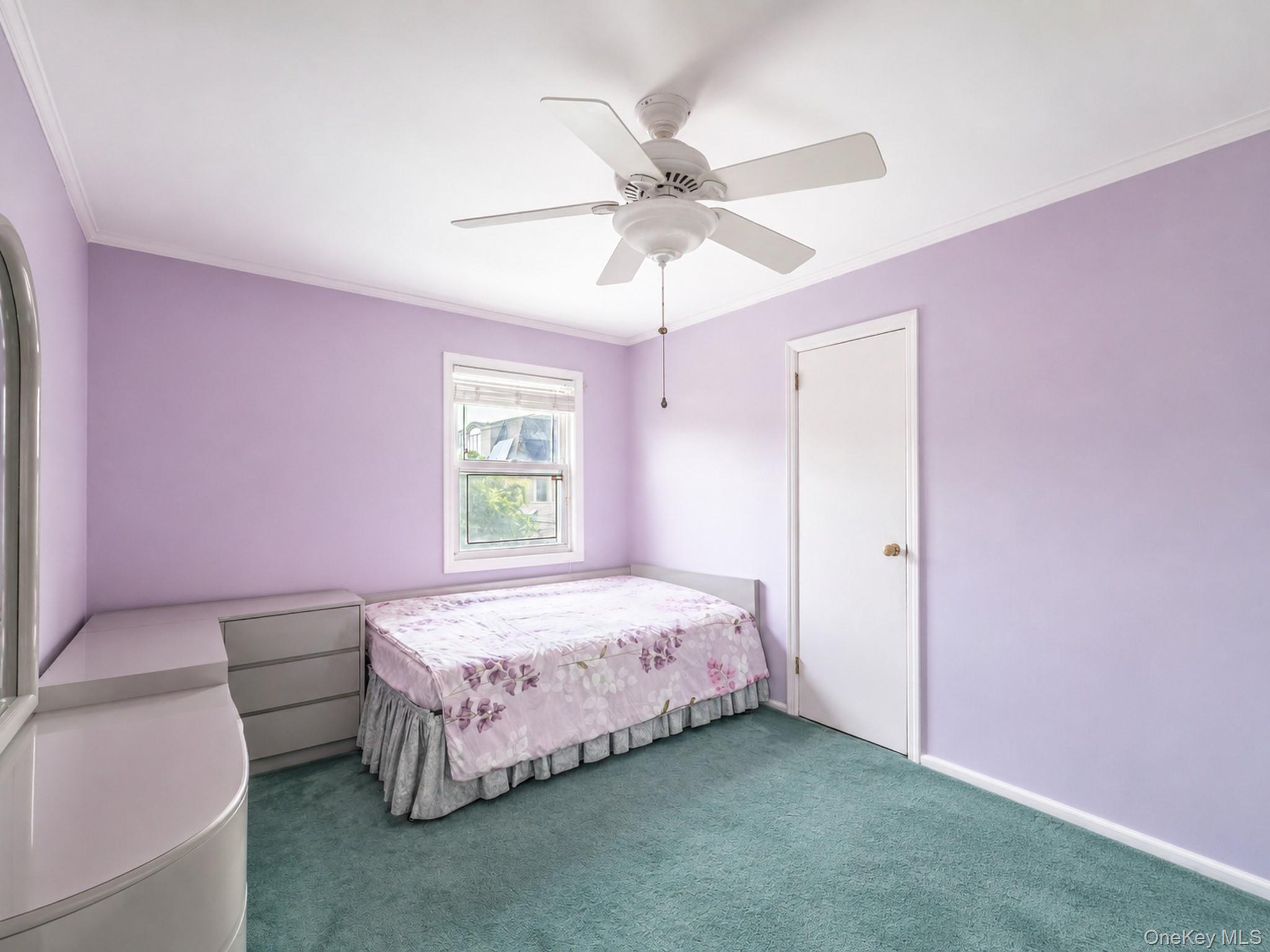 Single Family 176th Street  Queens, NY 11366, MLS-1030937-27
