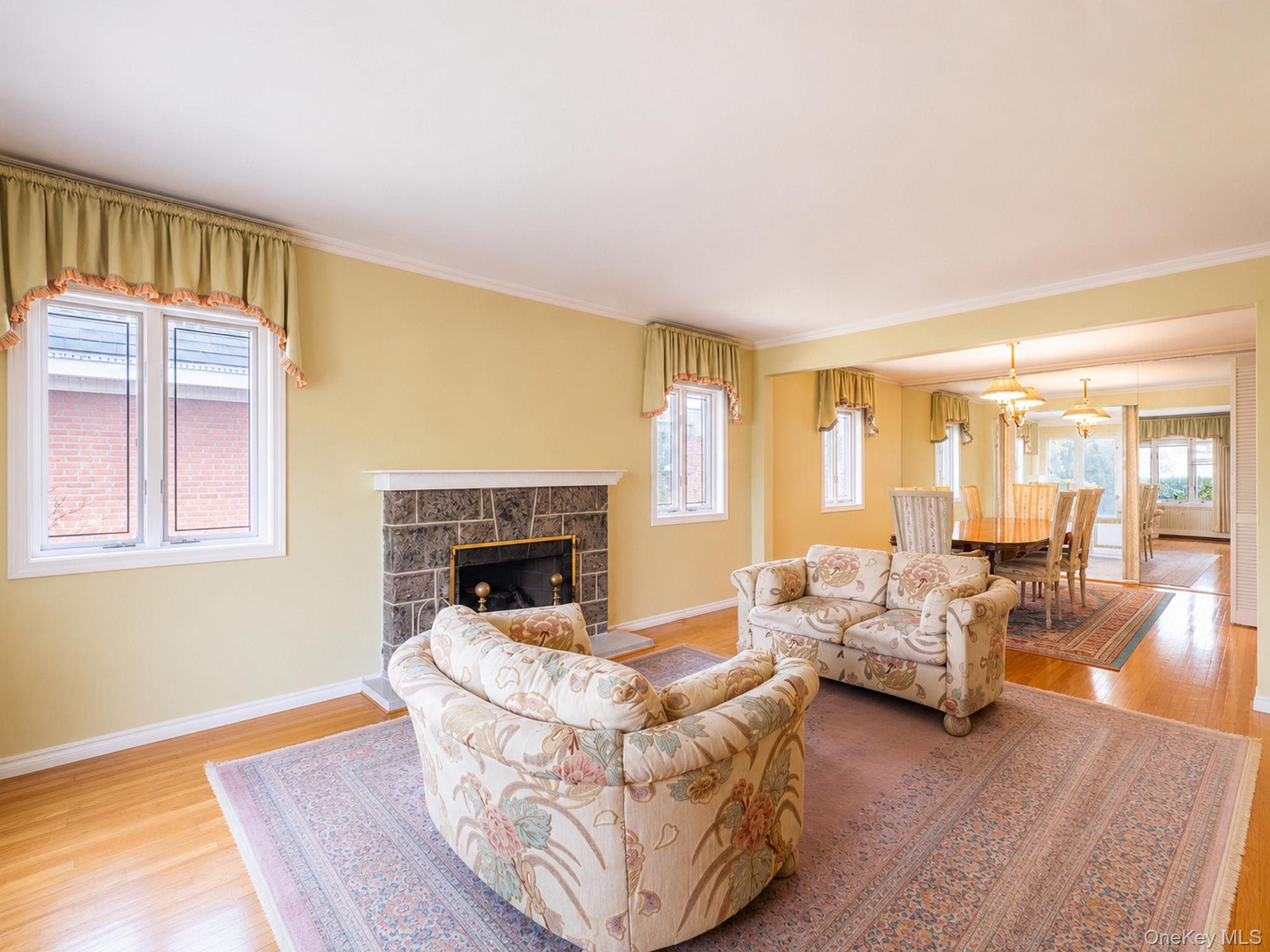 Single Family 176th Street  Queens, NY 11366, MLS-1030937-4