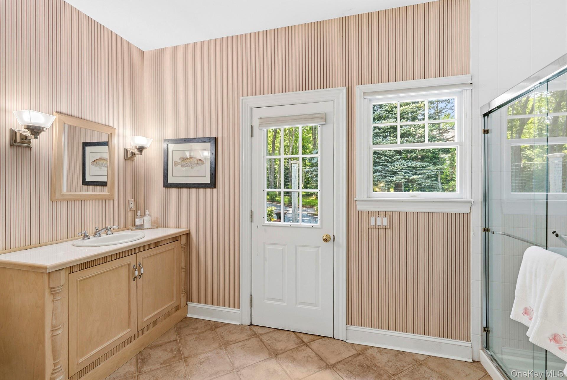 Single Family Barclay Drive Suffolk County, NY 11963, MLS-1030939-25
