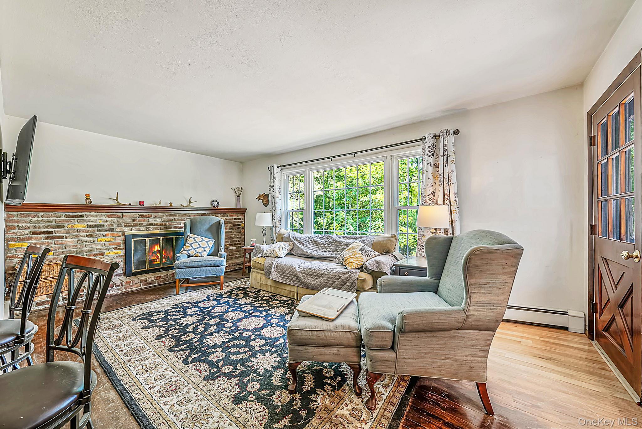Single Family E Bartlett Road Suffolk County, NY 11953, MLS-1030942-16