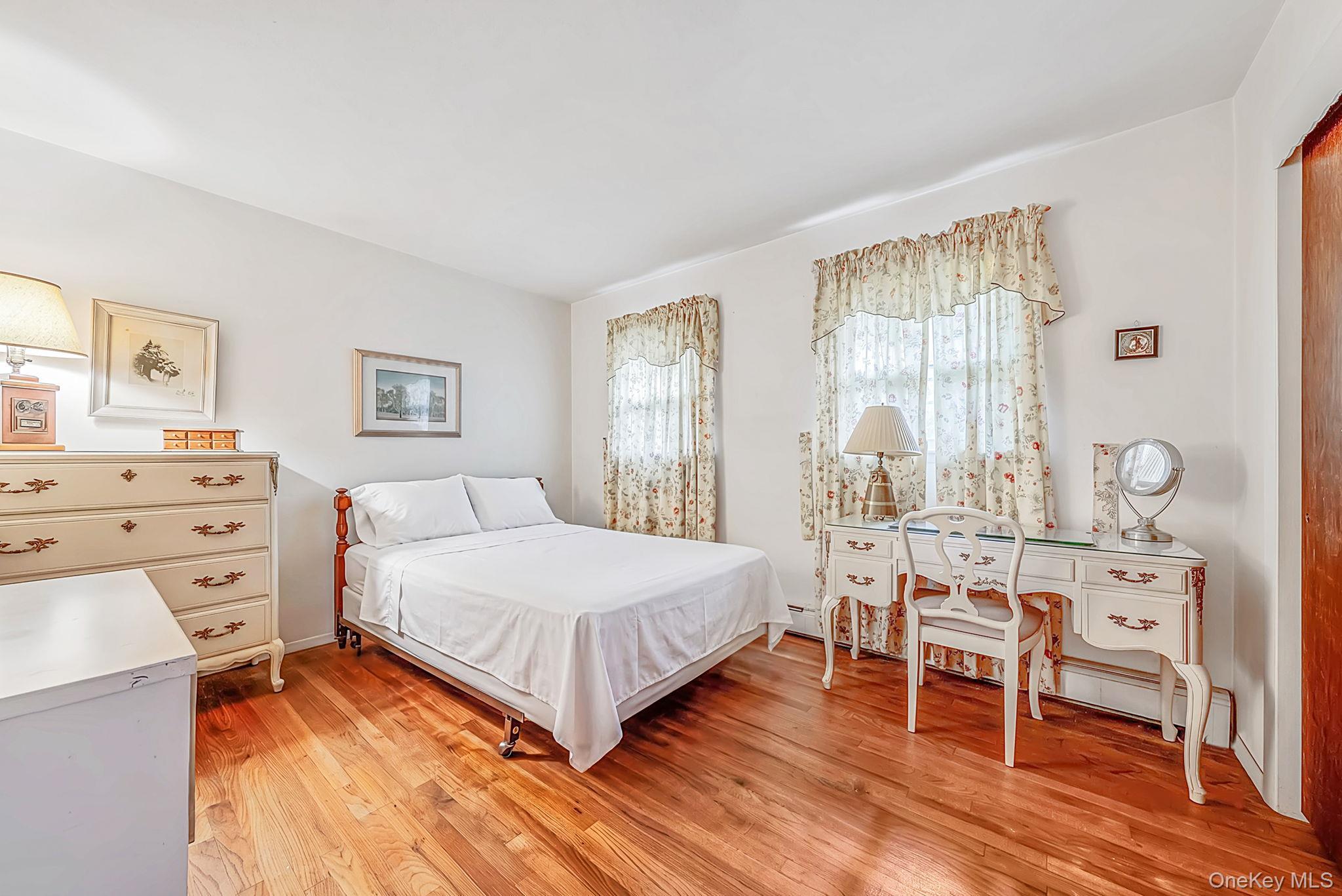 Single Family E Bartlett Road Suffolk County, NY 11953, MLS-1030942-24