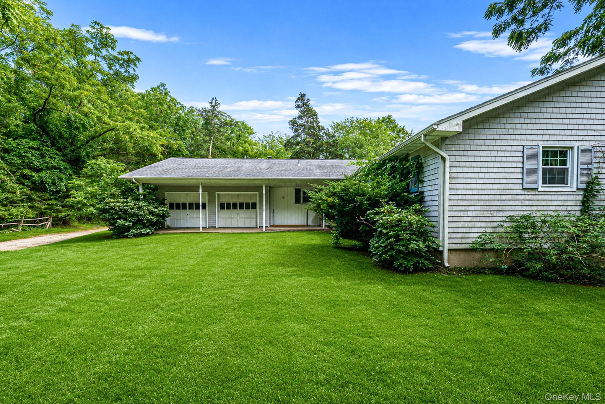 Single Family E Bartlett Road Suffolk County, NY 11953, MLS-1030942-3