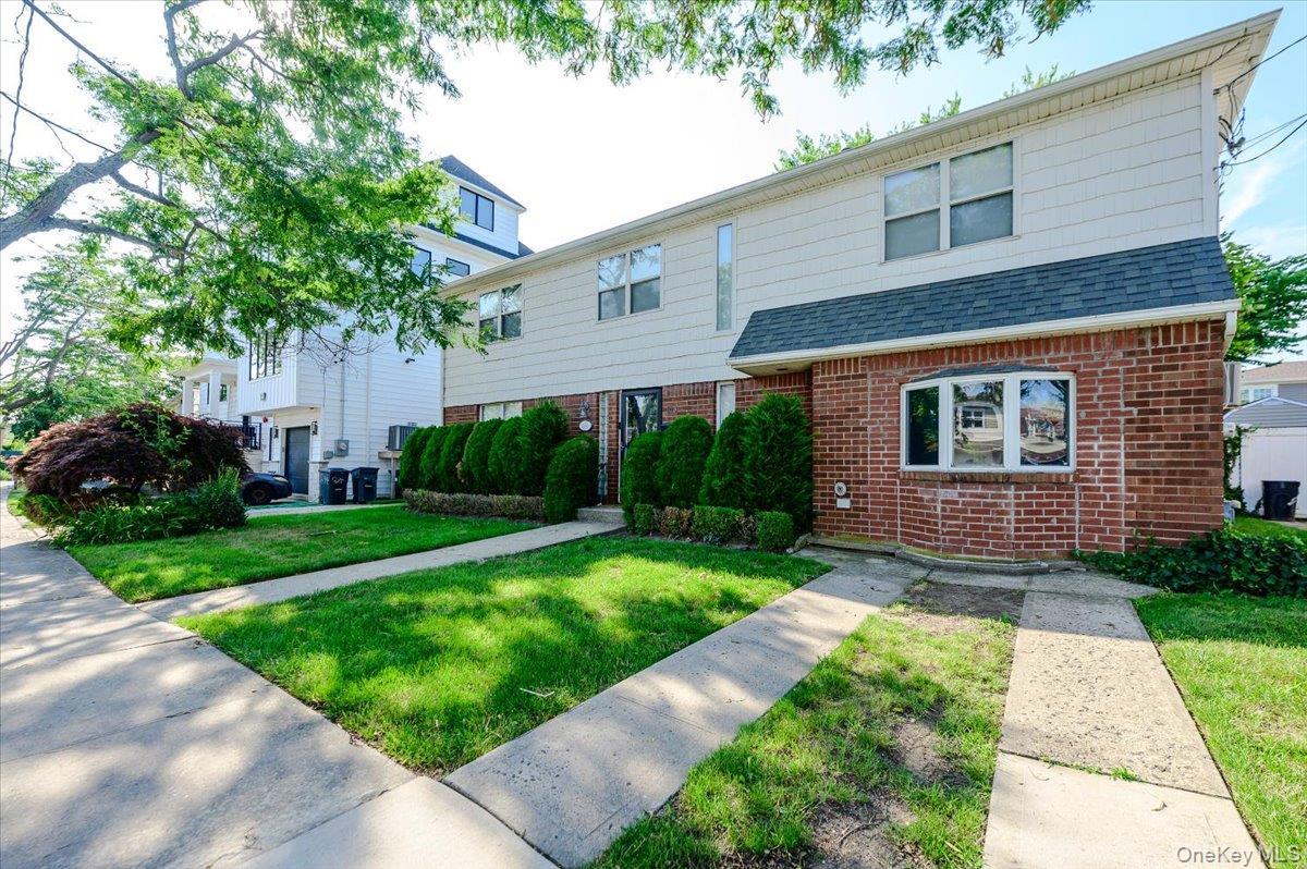 Single Family Jarvis Avenue  Queens, NY 11691, MLS-1030946-27