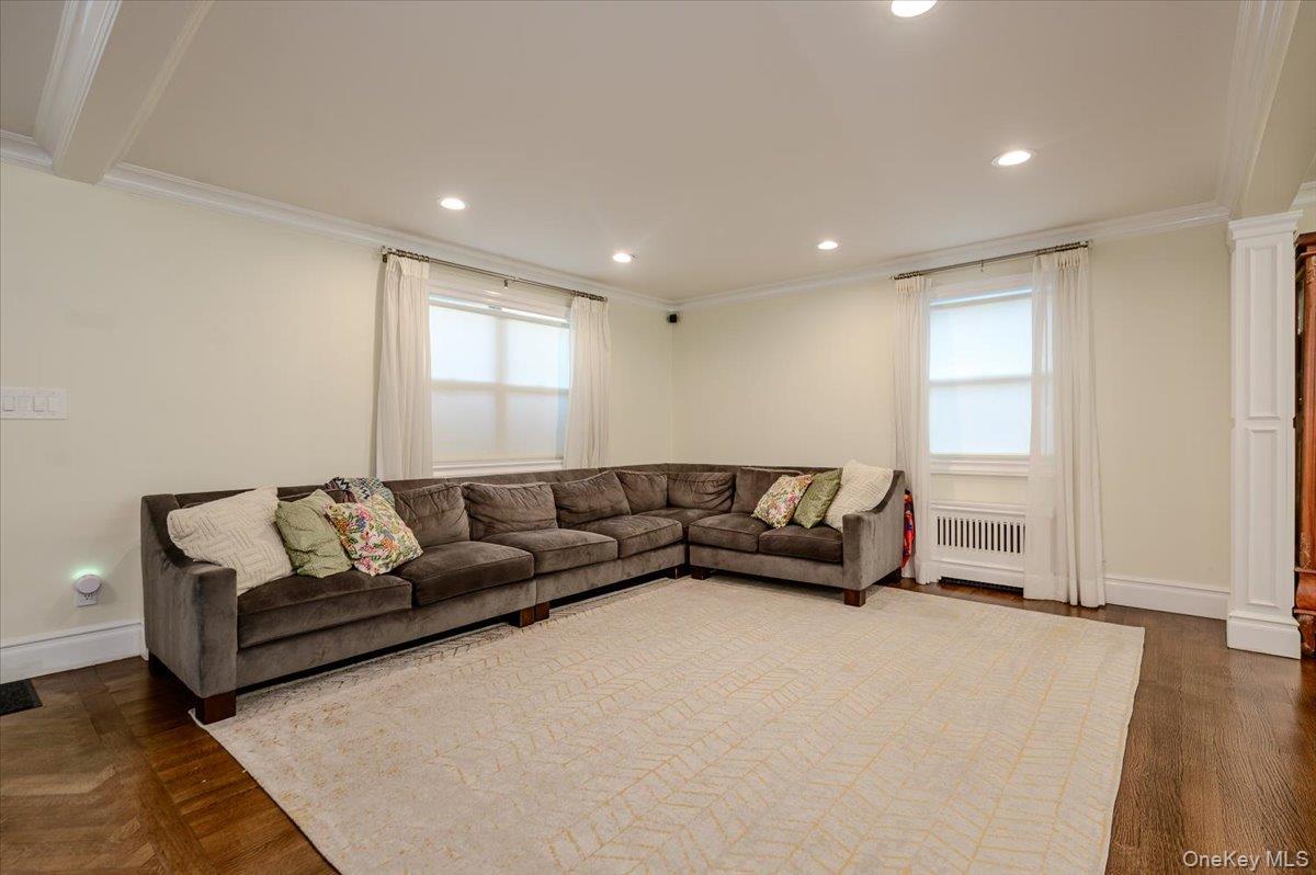 Single Family Jarvis Avenue  Queens, NY 11691, MLS-1030946-4