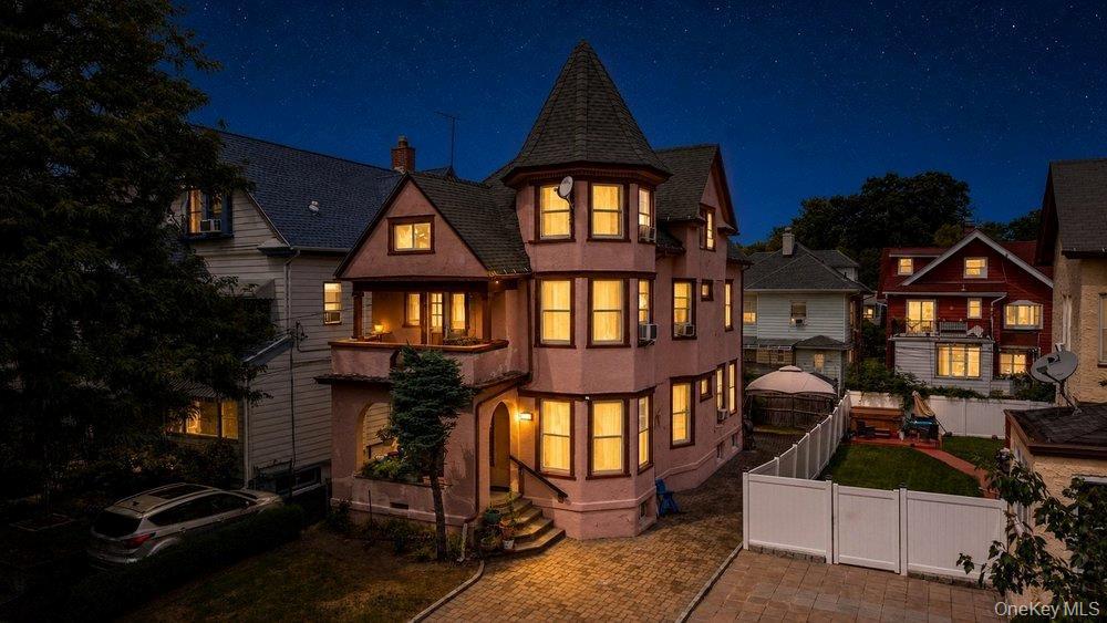 Single Family Urban Street  Westchester County, NY 10552, MLS-1030951-31