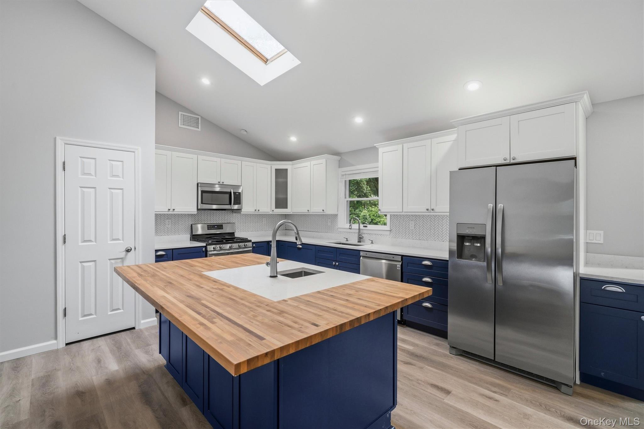 Single Family Suffern Road Rockland County, NY 10931, MLS-1030956-2