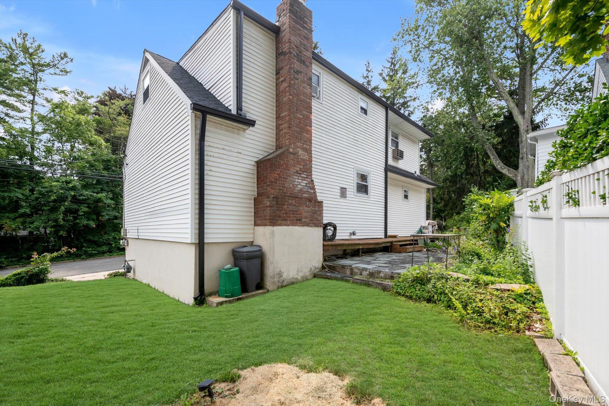 Single Family Schenck Avenue Nassau County, NY 11021, MLS-1030957-15