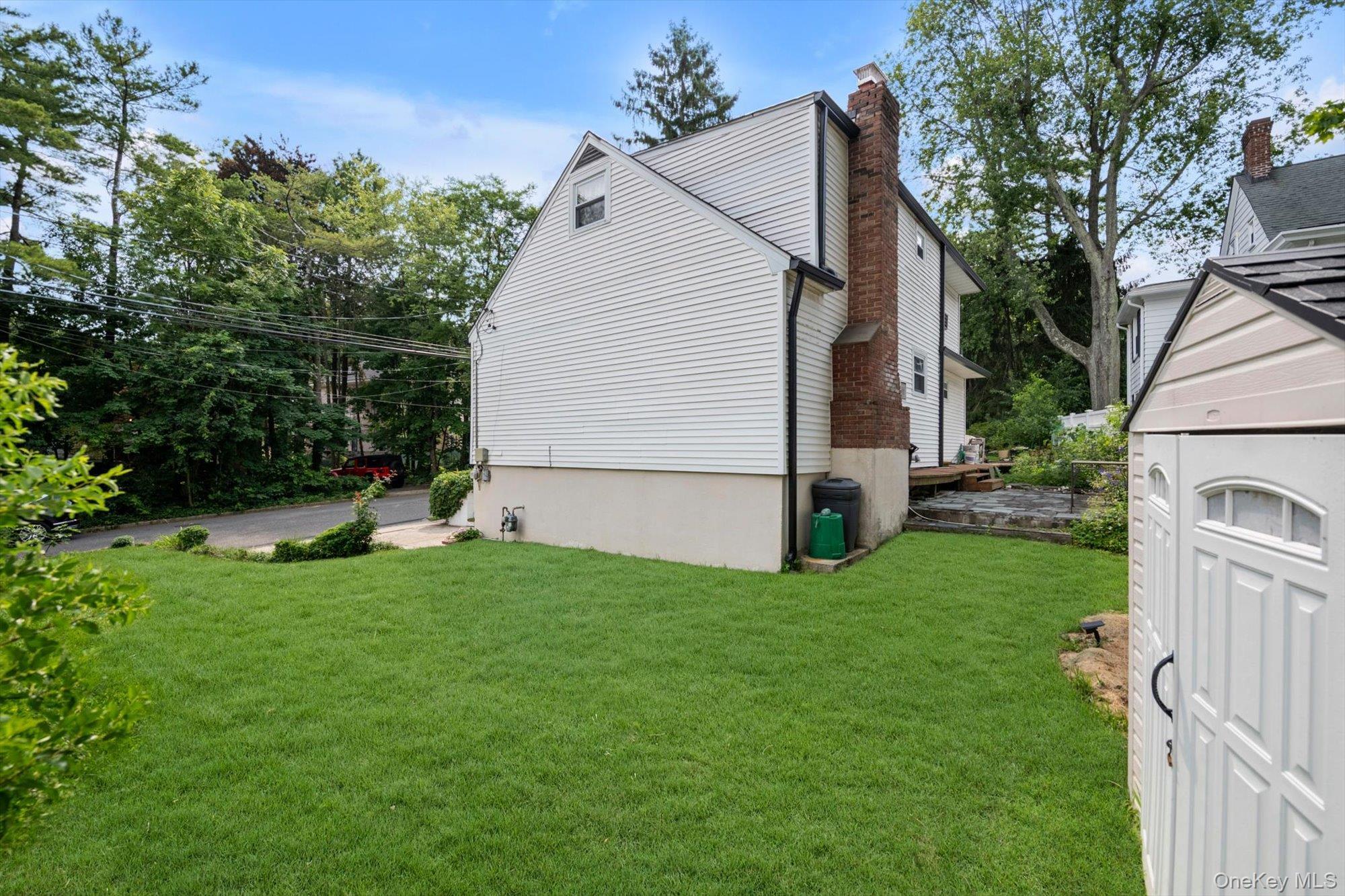 Single Family Schenck Avenue Nassau County, NY 11021, MLS-1030957-16