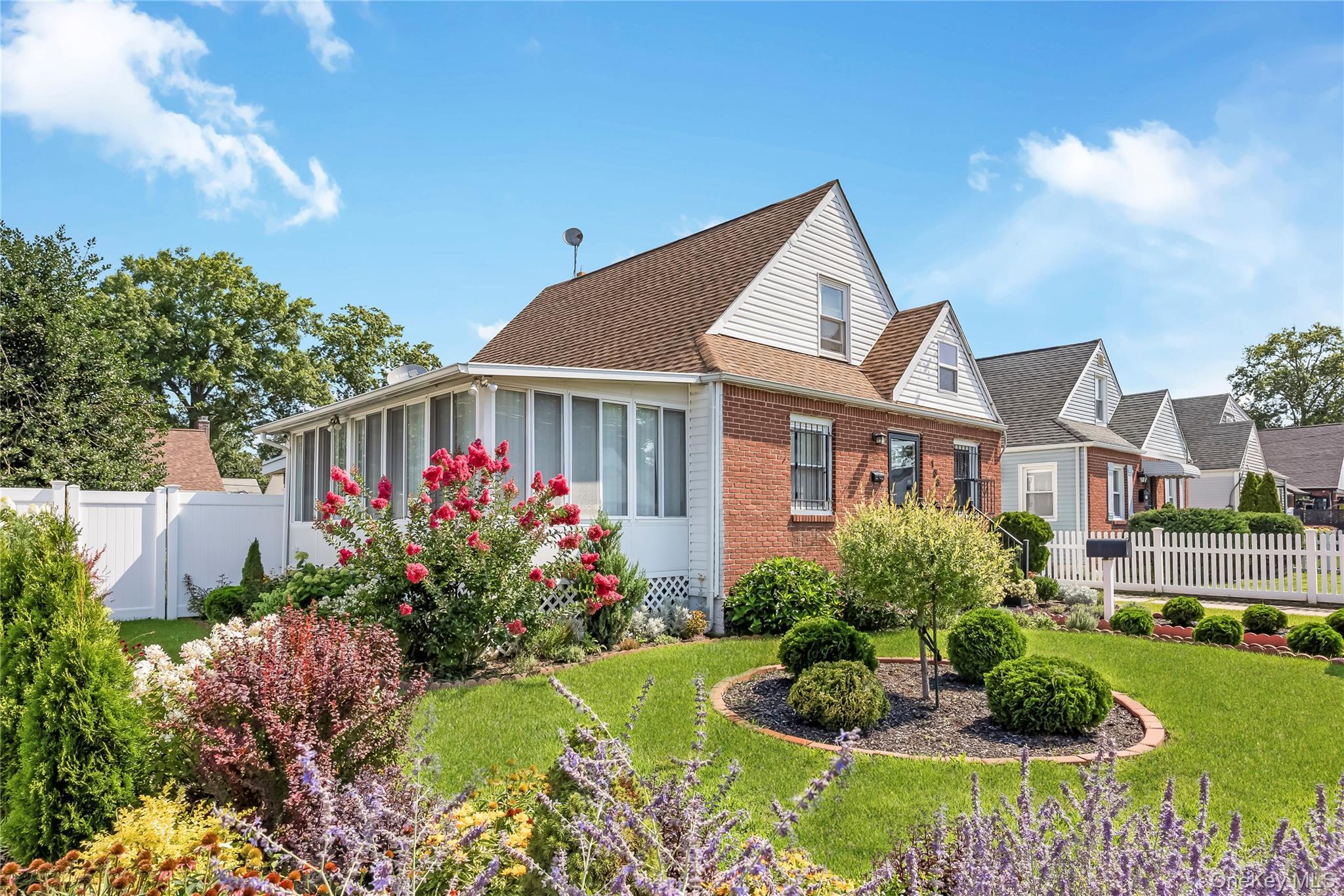 Single Family Booth Street Nassau County, NY 11550, MLS-1030962-3